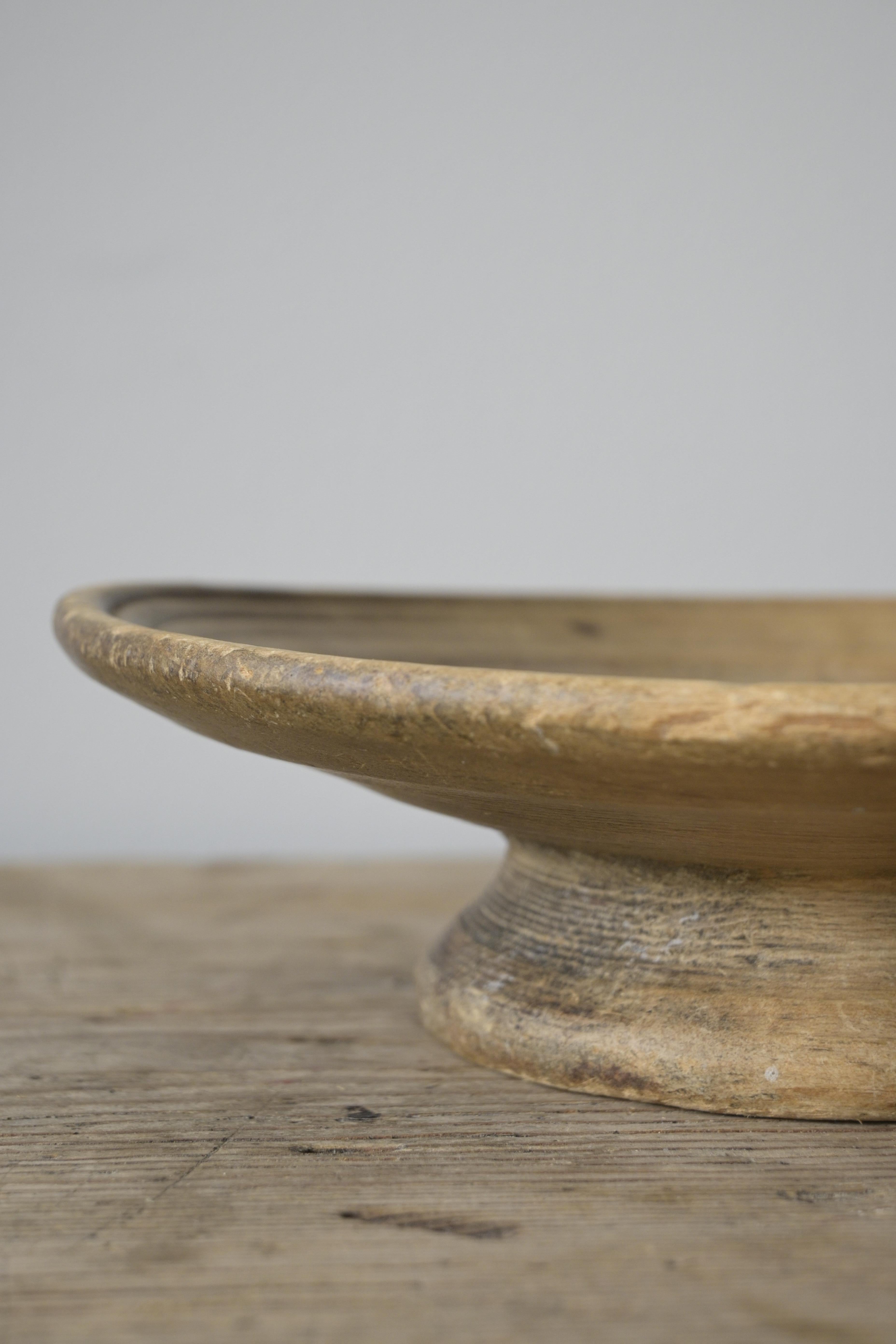 Small Swedish Turned Serving Platter 'Sovelfat' dated 1772 For Sale 3