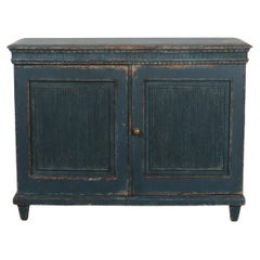 Buffet sueco pequeño de dos puertas