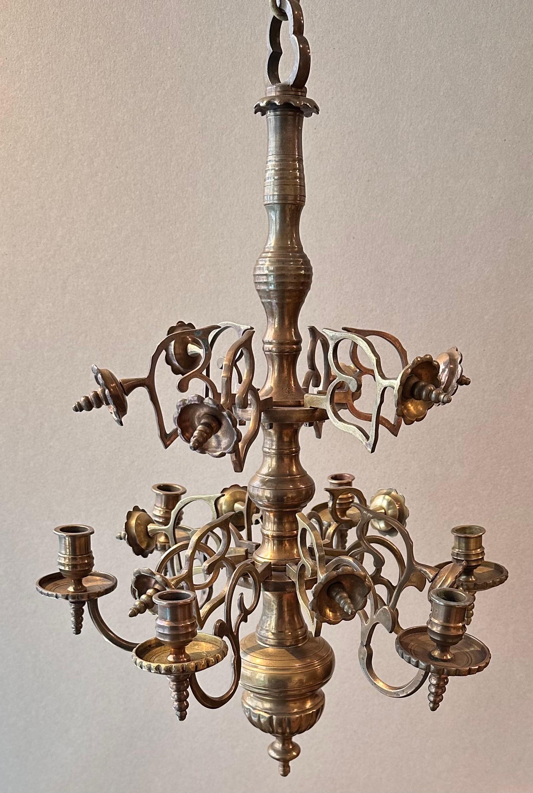 XIXe siècle Petit Lustre Synagogue en Bronze, 19ème Siècle 17ème Style en vente