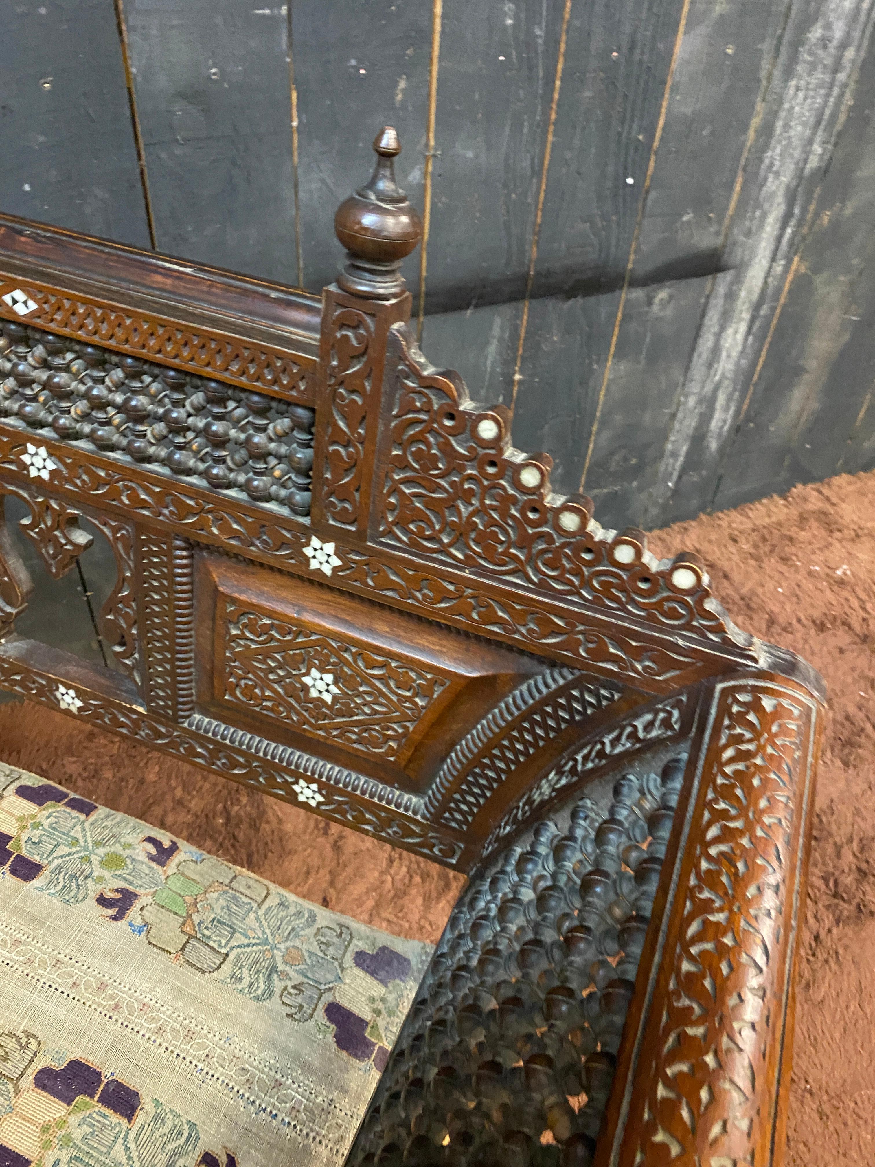 Moorish small Syrian bench, oriental work from the mid-19th century  For Sale