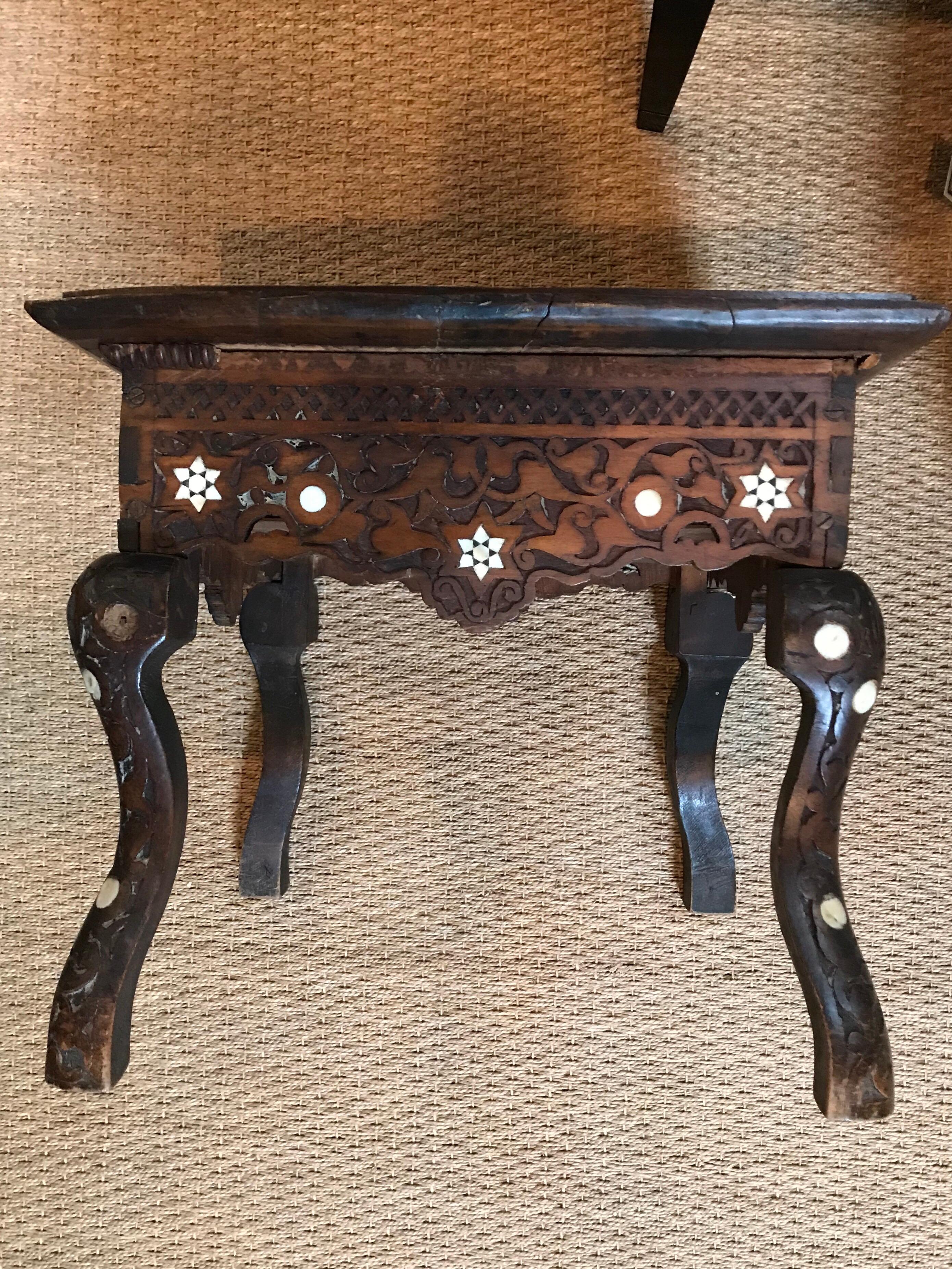 Small Syrian Inlaid Table with Drawer In Good Condition In Dallas, TX