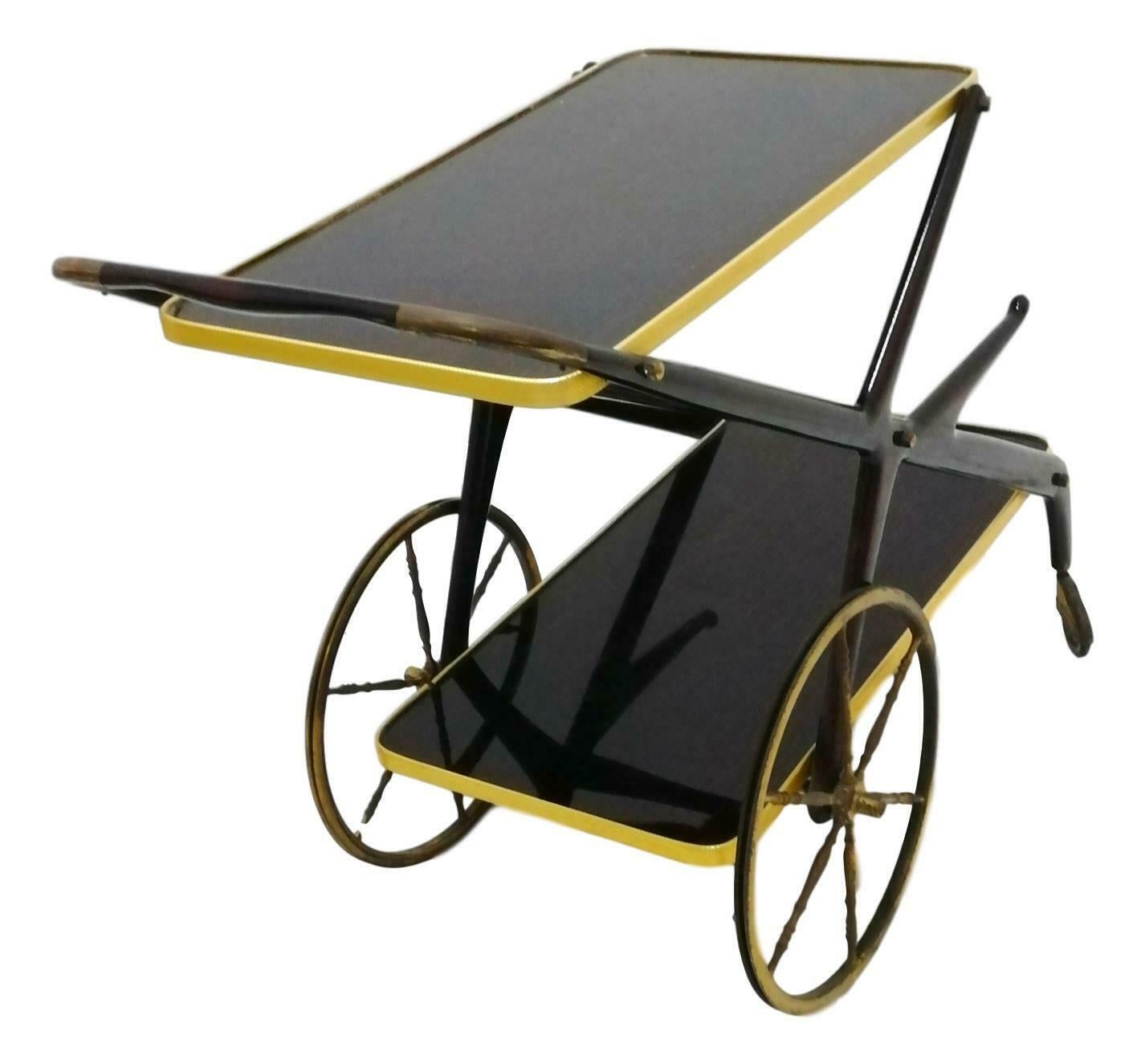 Petite table de bar design chariot Cesare Lacca, années 1960 Bon état - En vente à taranto, IT
