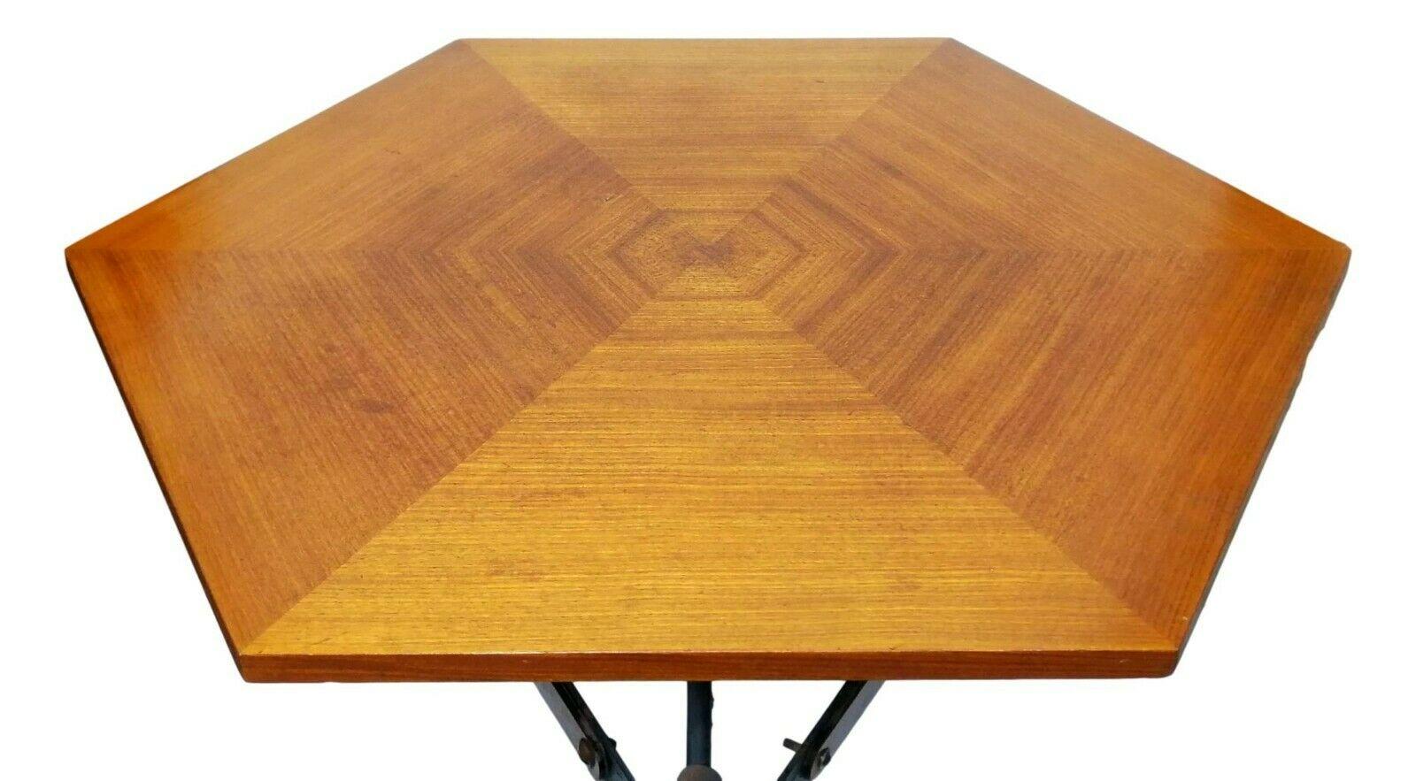 Small Table Coffee Table Design Silvio Cavatorta, 1950's In Good Condition In taranto, IT