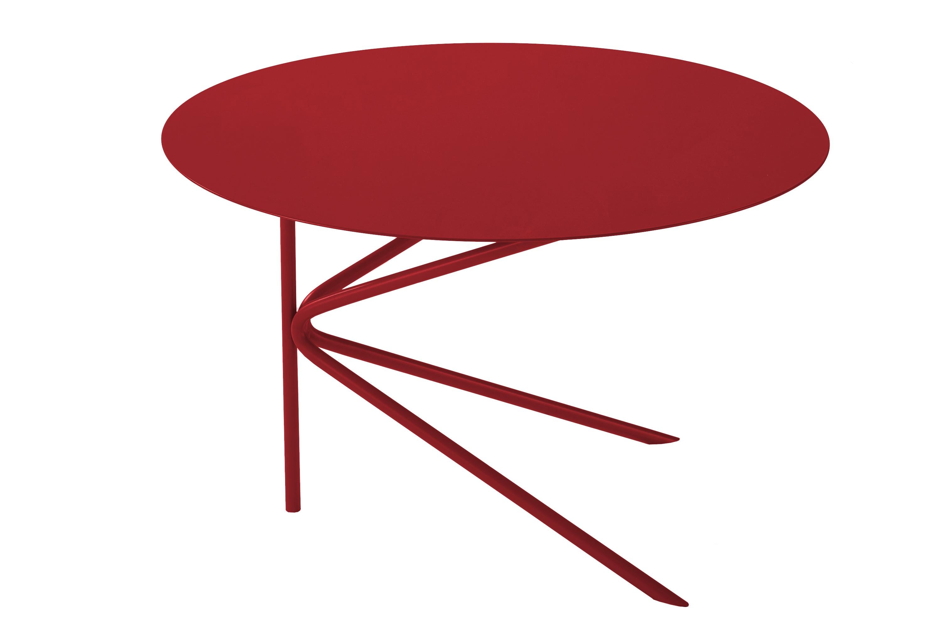 Petite table en métal 