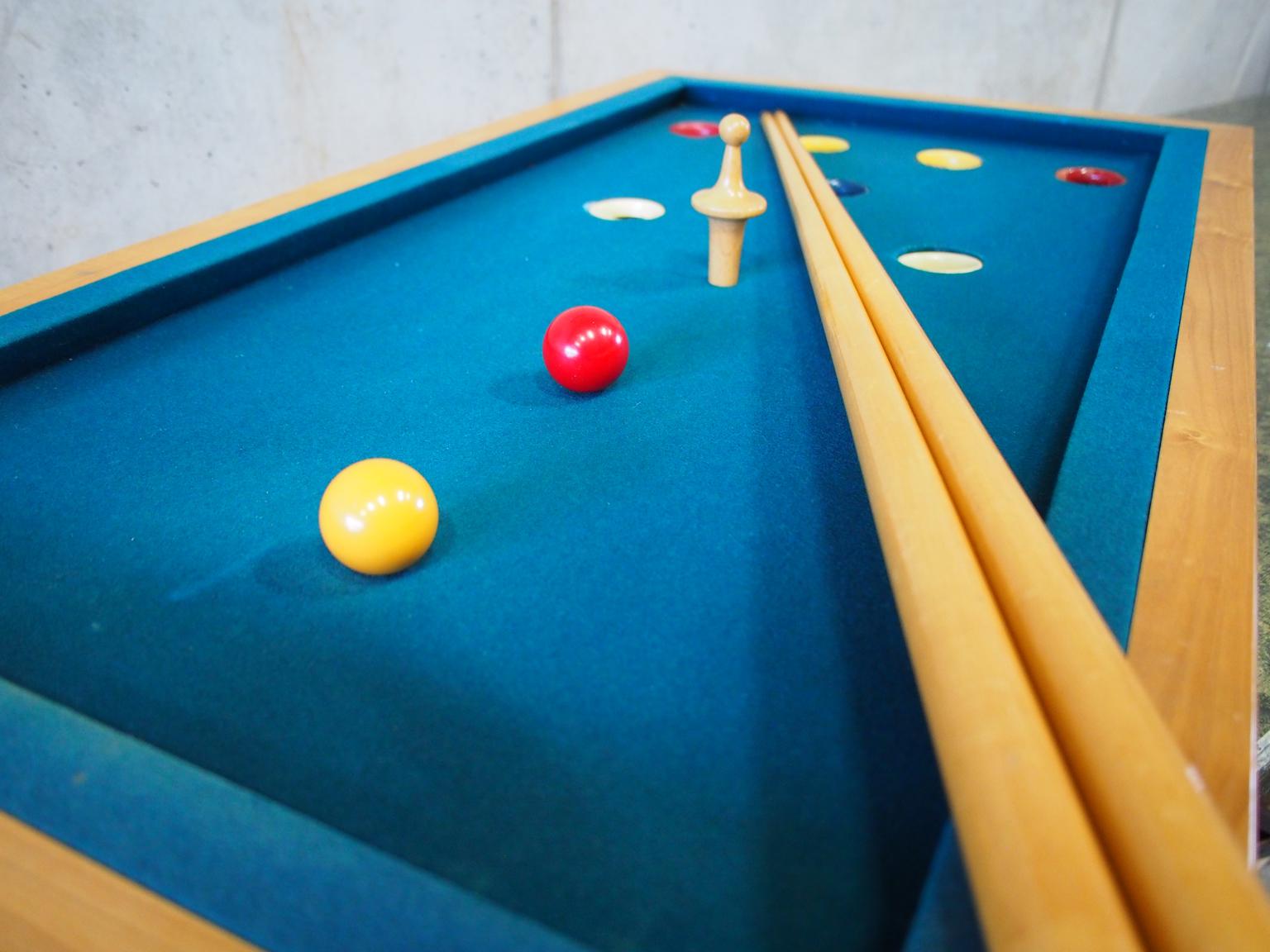 German Small Table Poolgame with 2 Billiard Cues from the 1950s