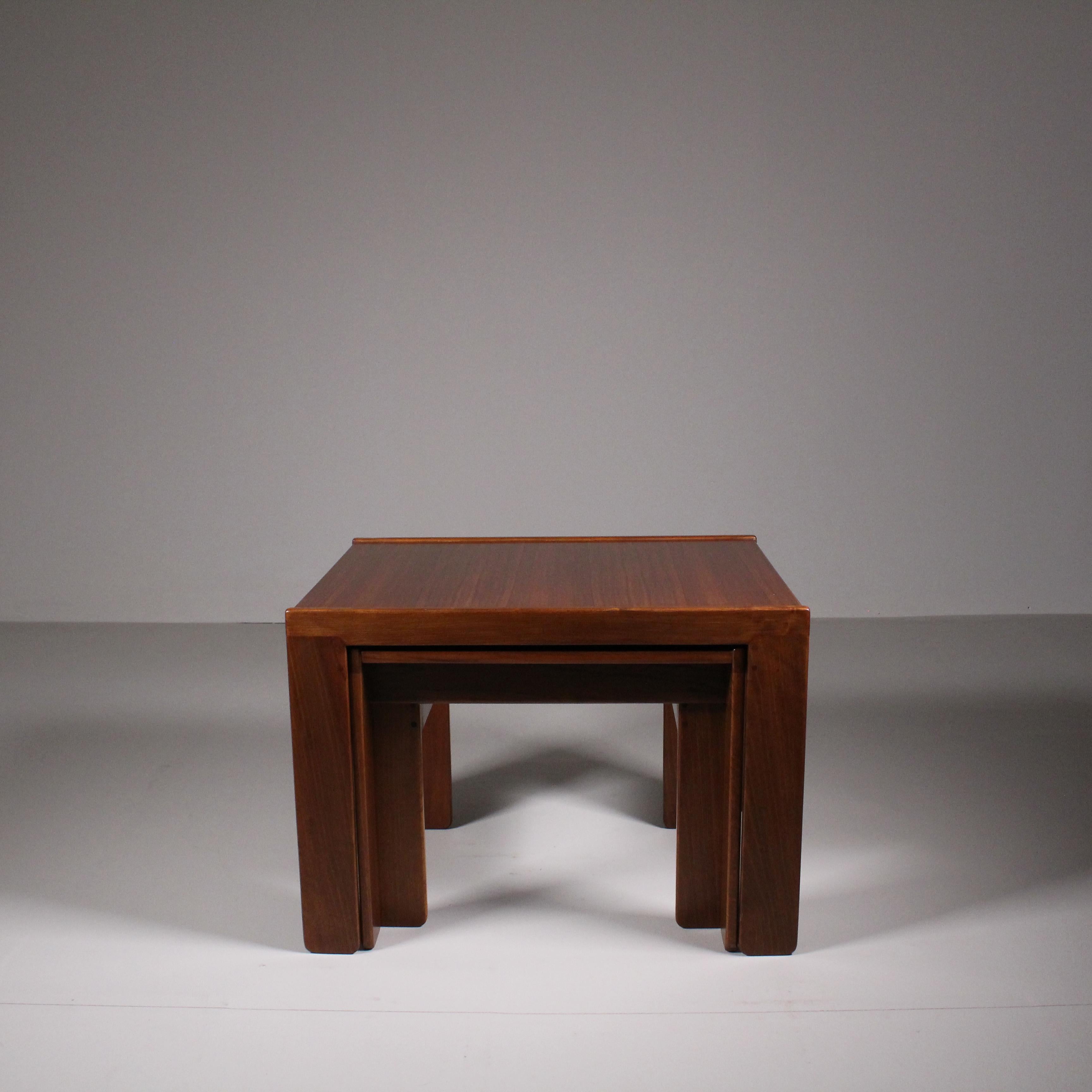 Small tables model 777, Afra and Tobia Scarpa, 1965 Circa For Sale 5