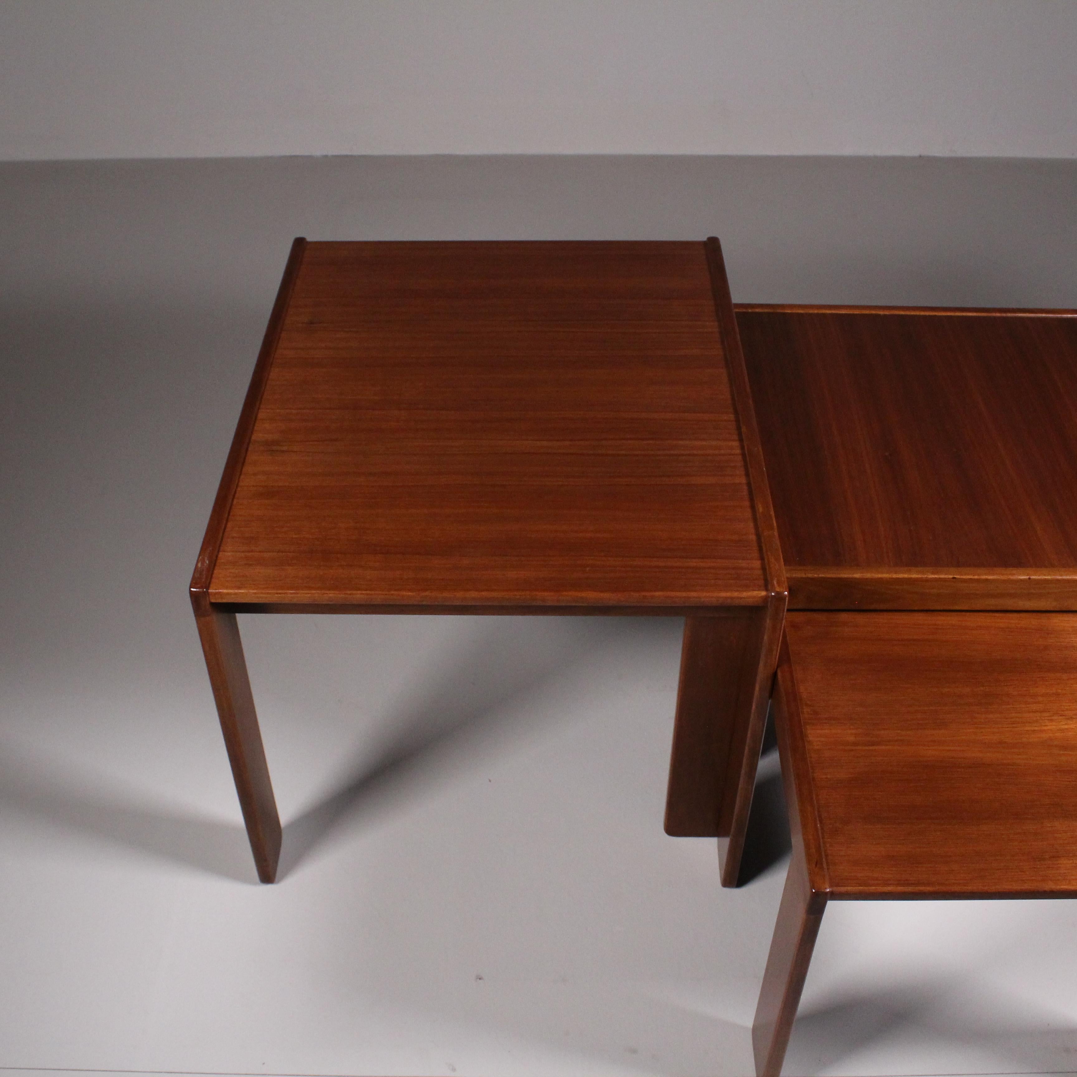 Modern Small tables model 777, Afra and Tobia Scarpa, 1965 Circa For Sale