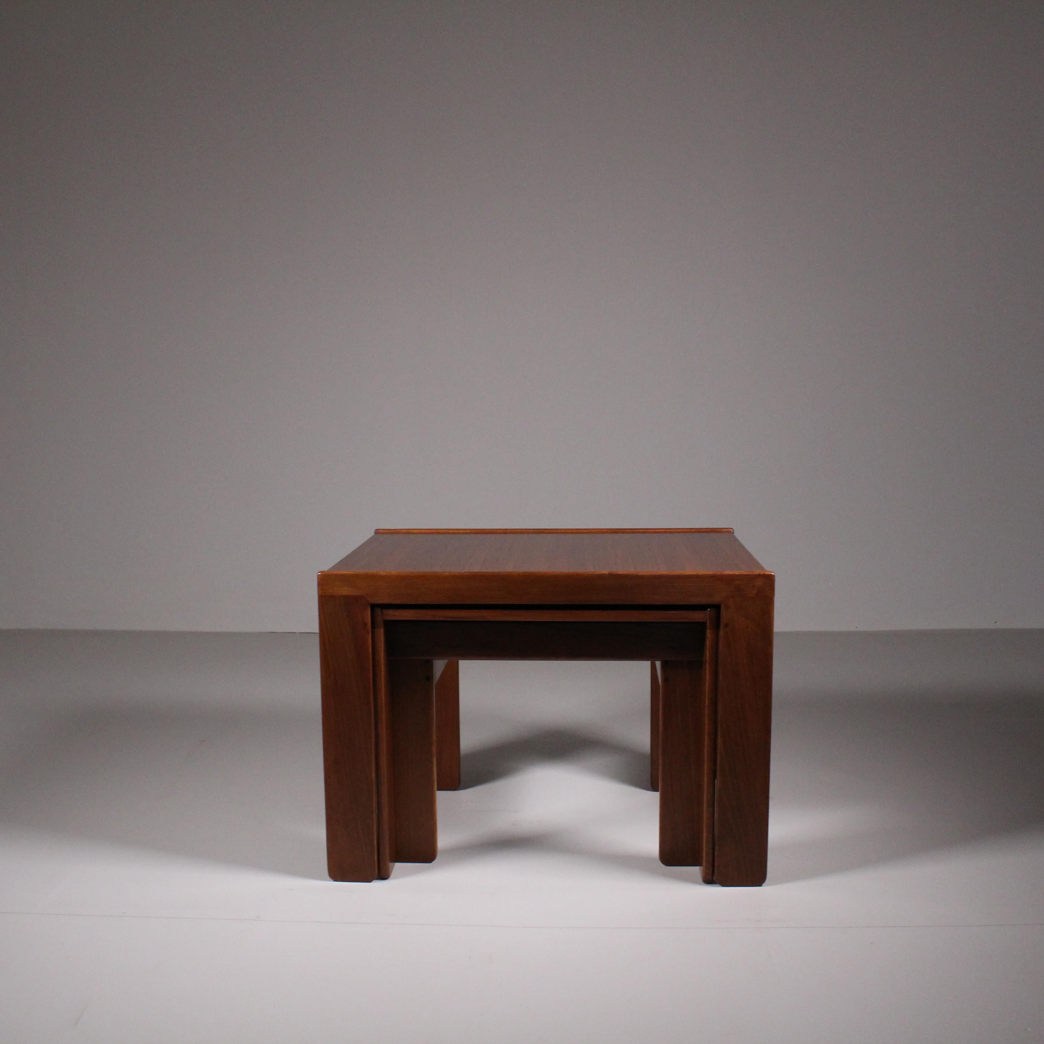 Italian Small tables model 777, Afra and Tobia Scarpa, 1965 Circa For Sale