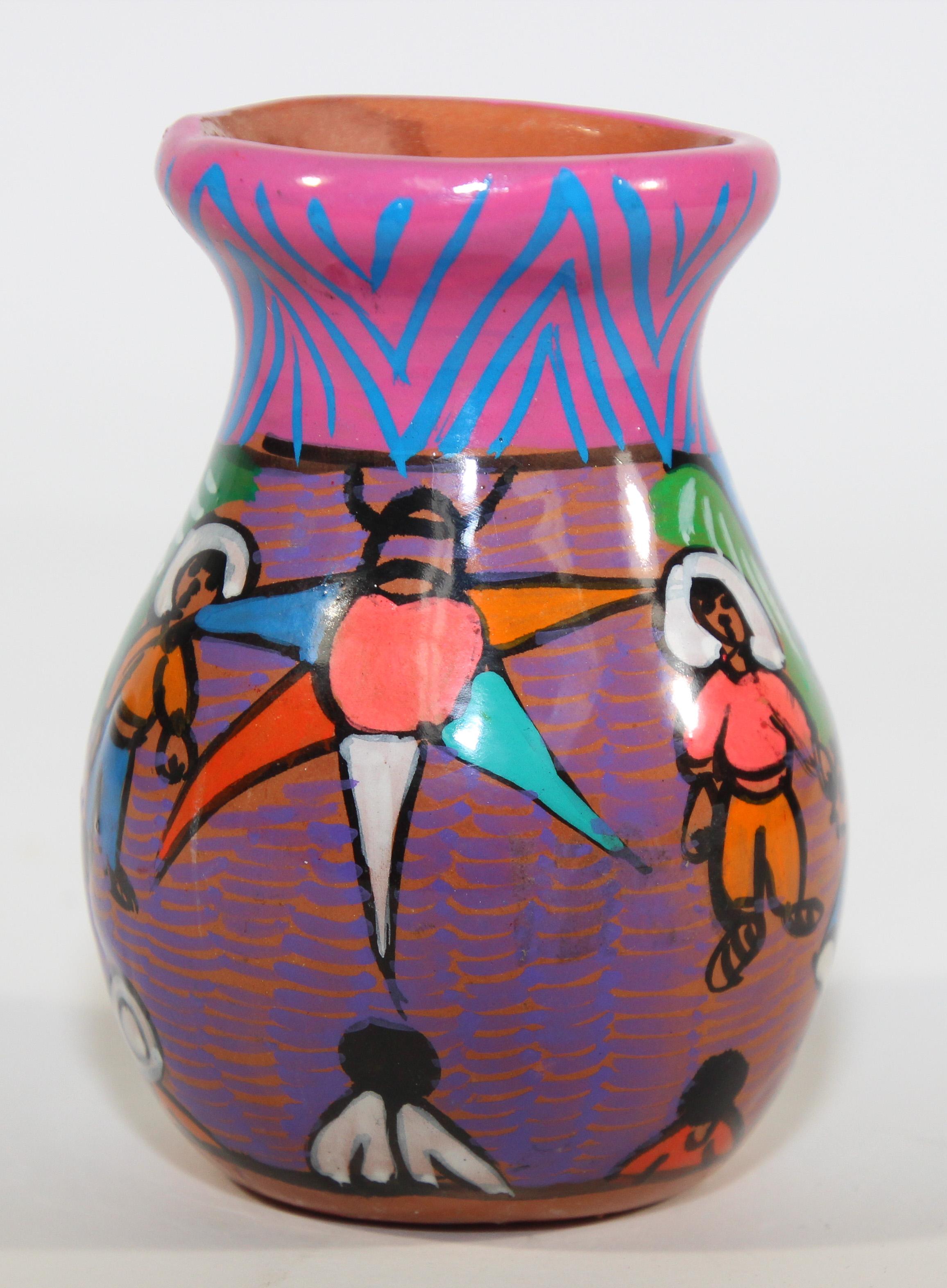 Small Hand Painted Mexican Pottery Vase For Sale 1