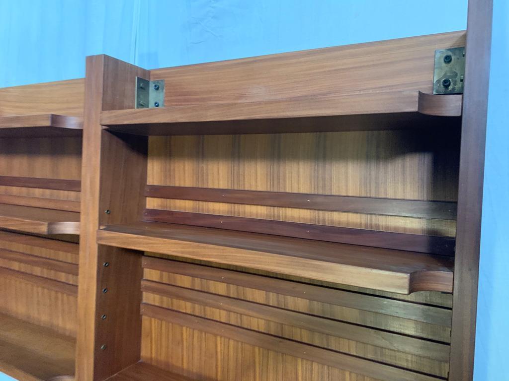 Fine XX secolo Piccola libreria in teak, anni '70 in vendita