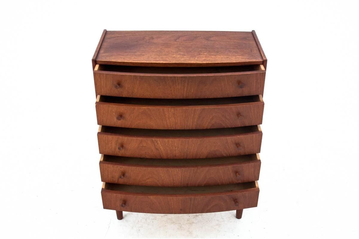 Small Teak Chest of Drawers, Danish Design, 1960s In Good Condition In Chorzów, PL