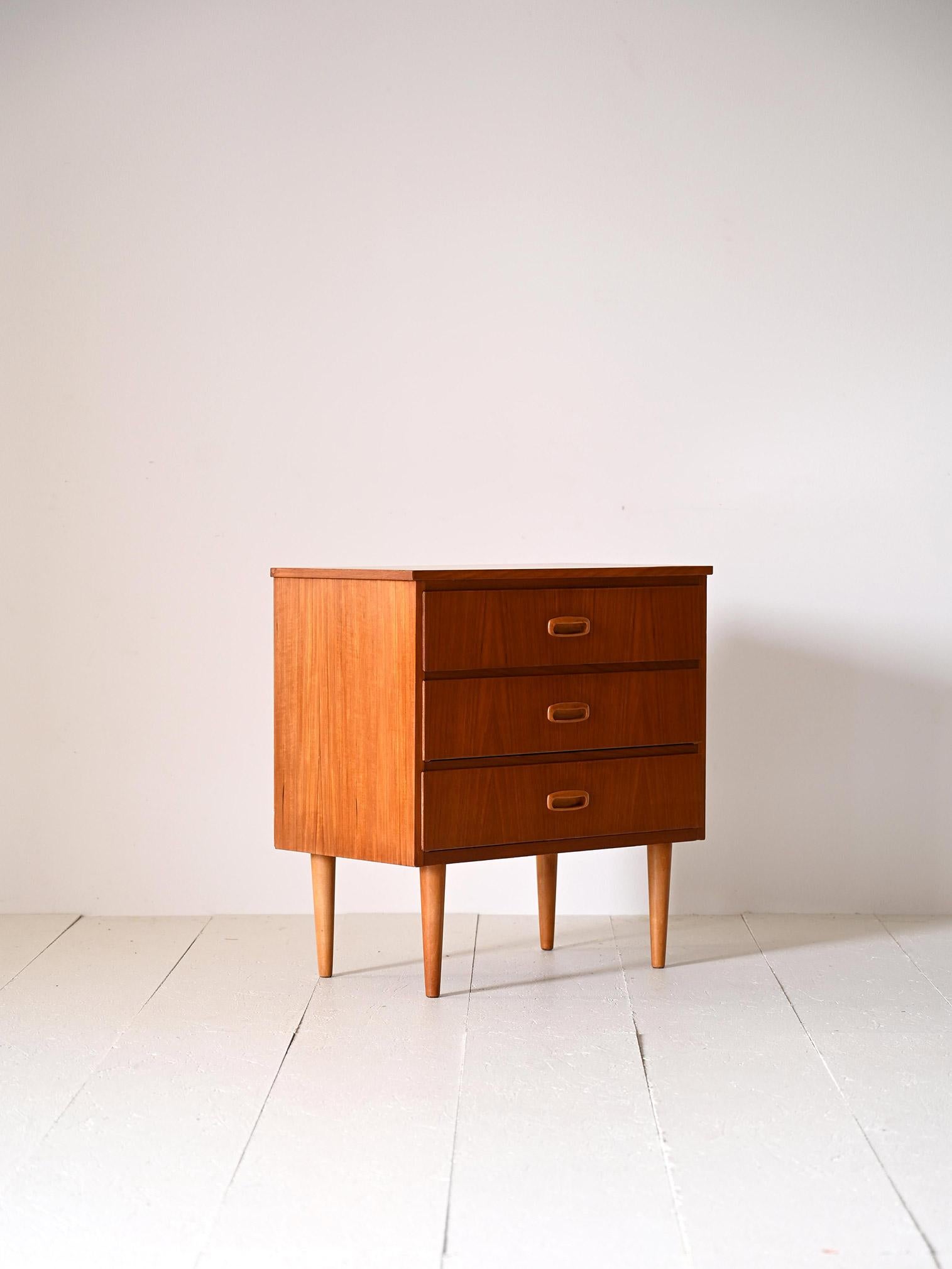 Scandinavian Modern Small teak chest of drawers from the 1960s For Sale