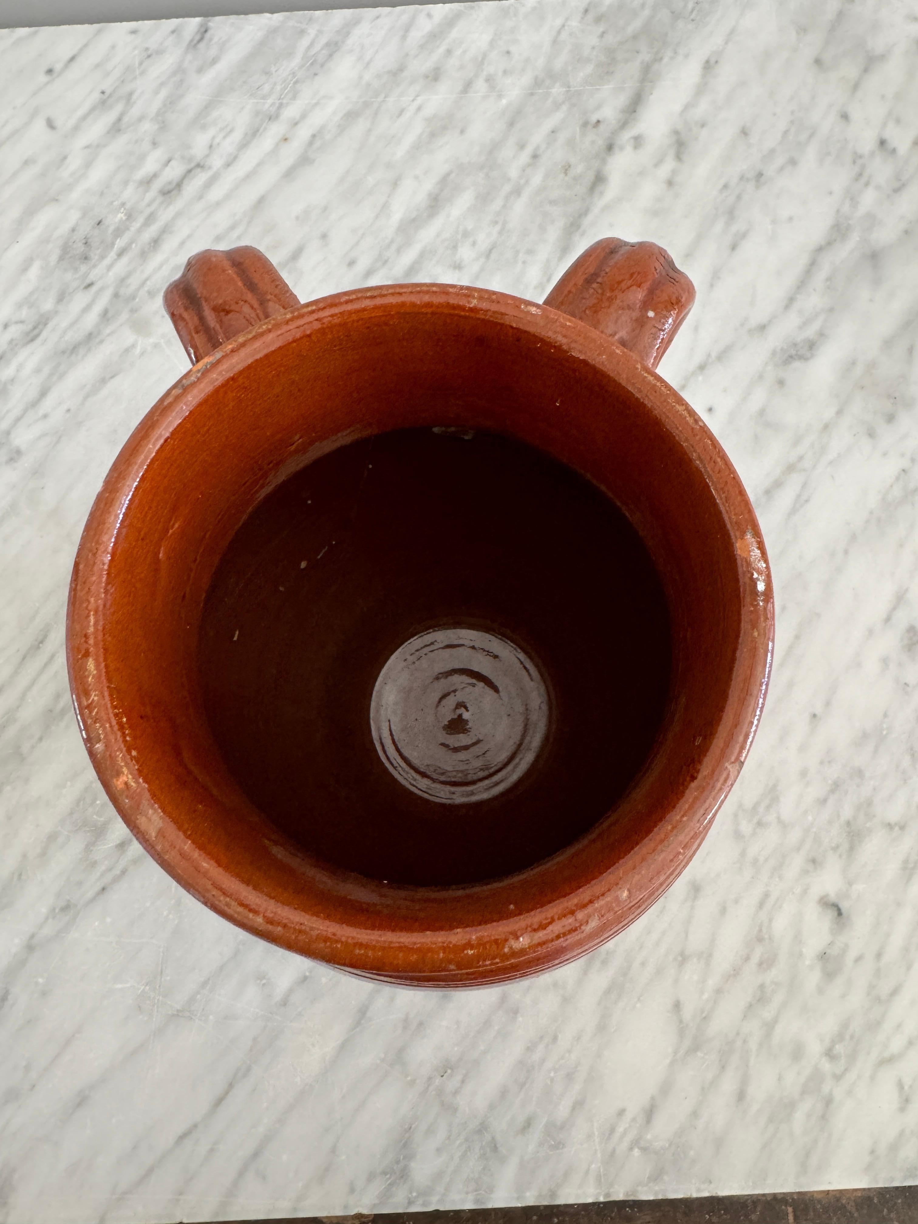 Rustico Vaso Pignata piccolo in terracotta con mezza glassa in vendita