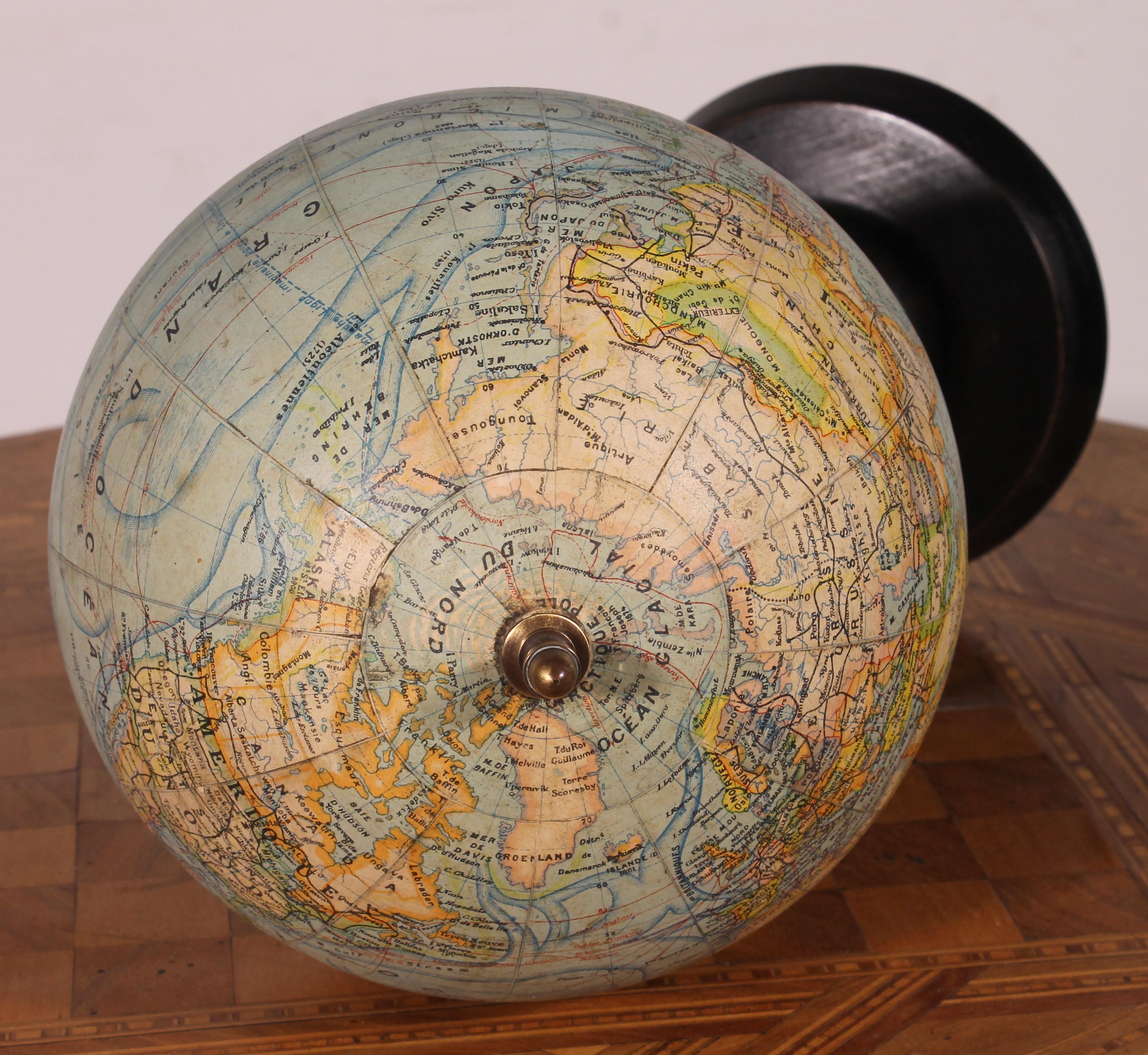 Petit globe terrestre de J.forest - Paris en vente 5