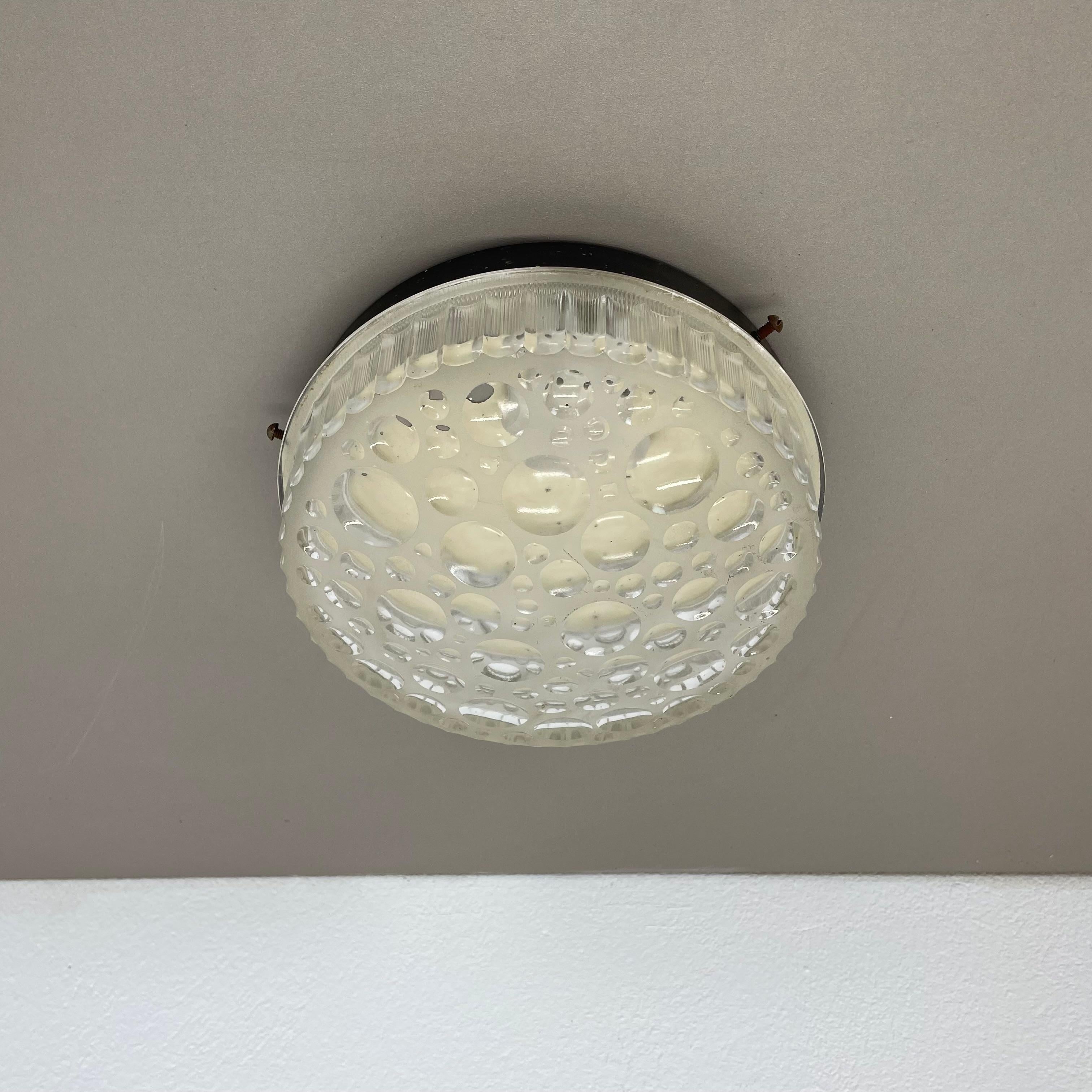 Aplique pequeño de cristal texturado BUBBLE Hustadt Lights attrib., Alemania, 1970s Alemán en venta