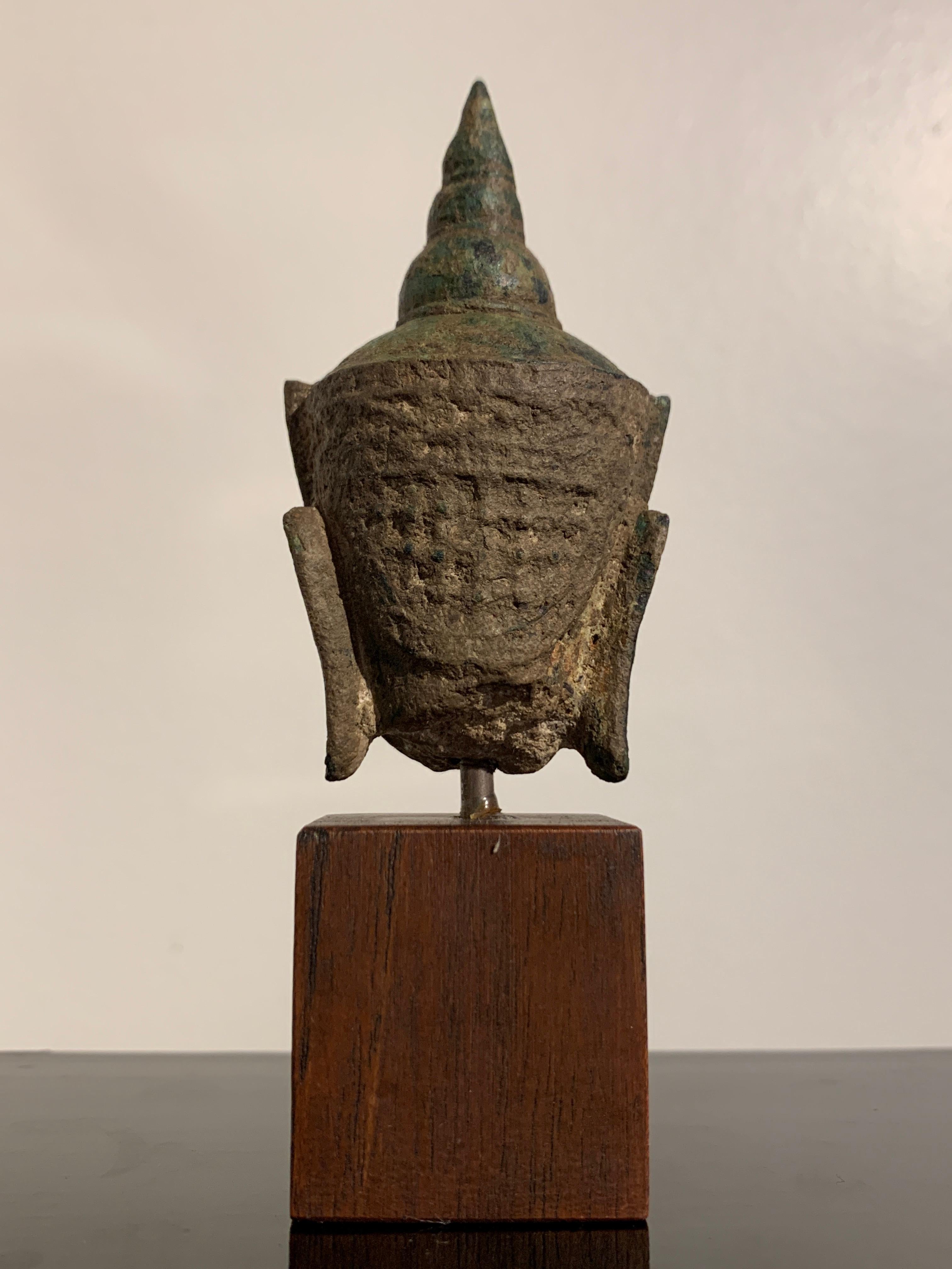 Small Thai Ayutthaya Bronze Crowned Buddha Head, 17th Century, Thailand In Fair Condition In Austin, TX