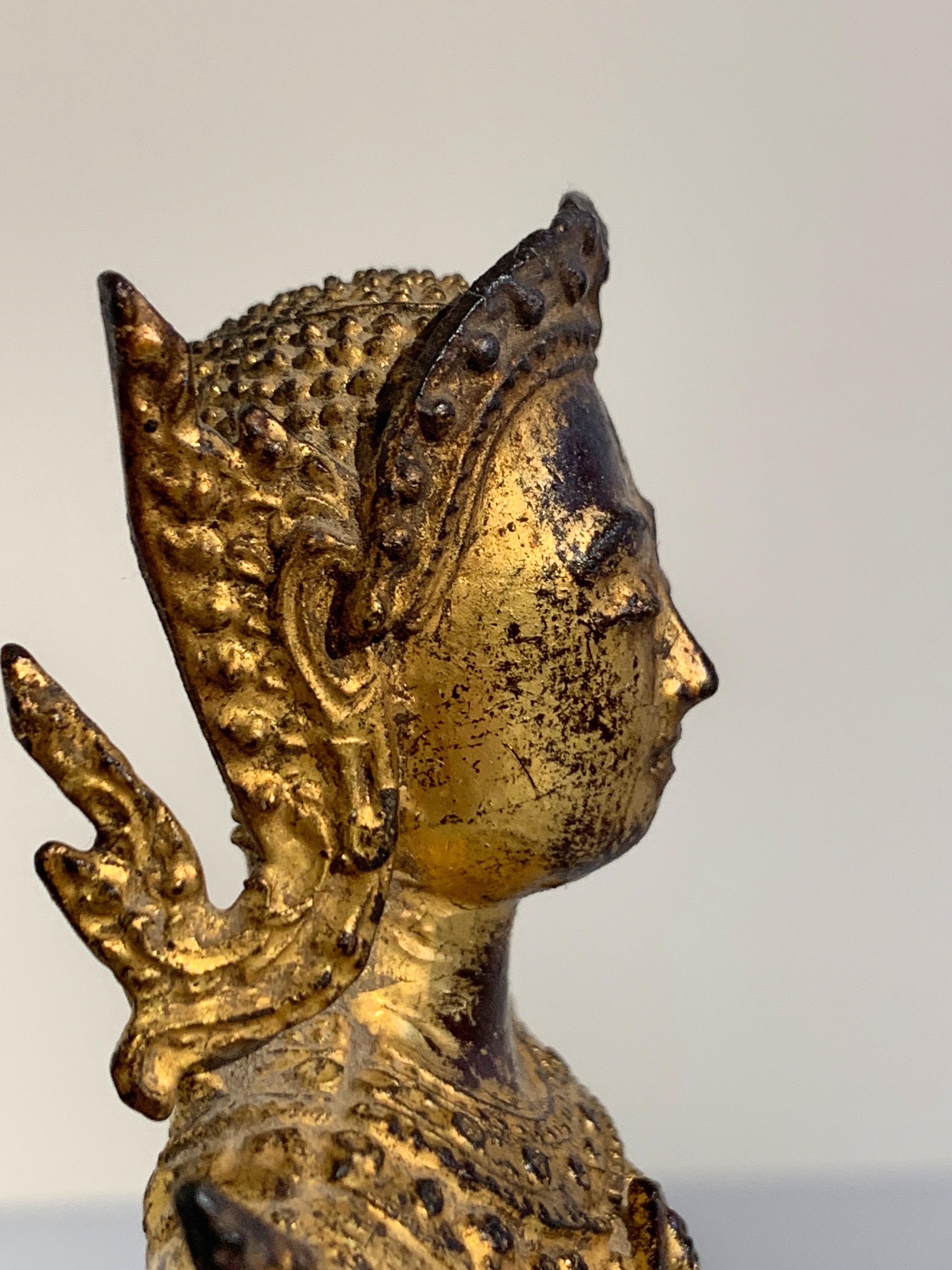 Small Thai Rattanakosin Gilt Bronze Buddha in Royal Attire, 19th Century 8
