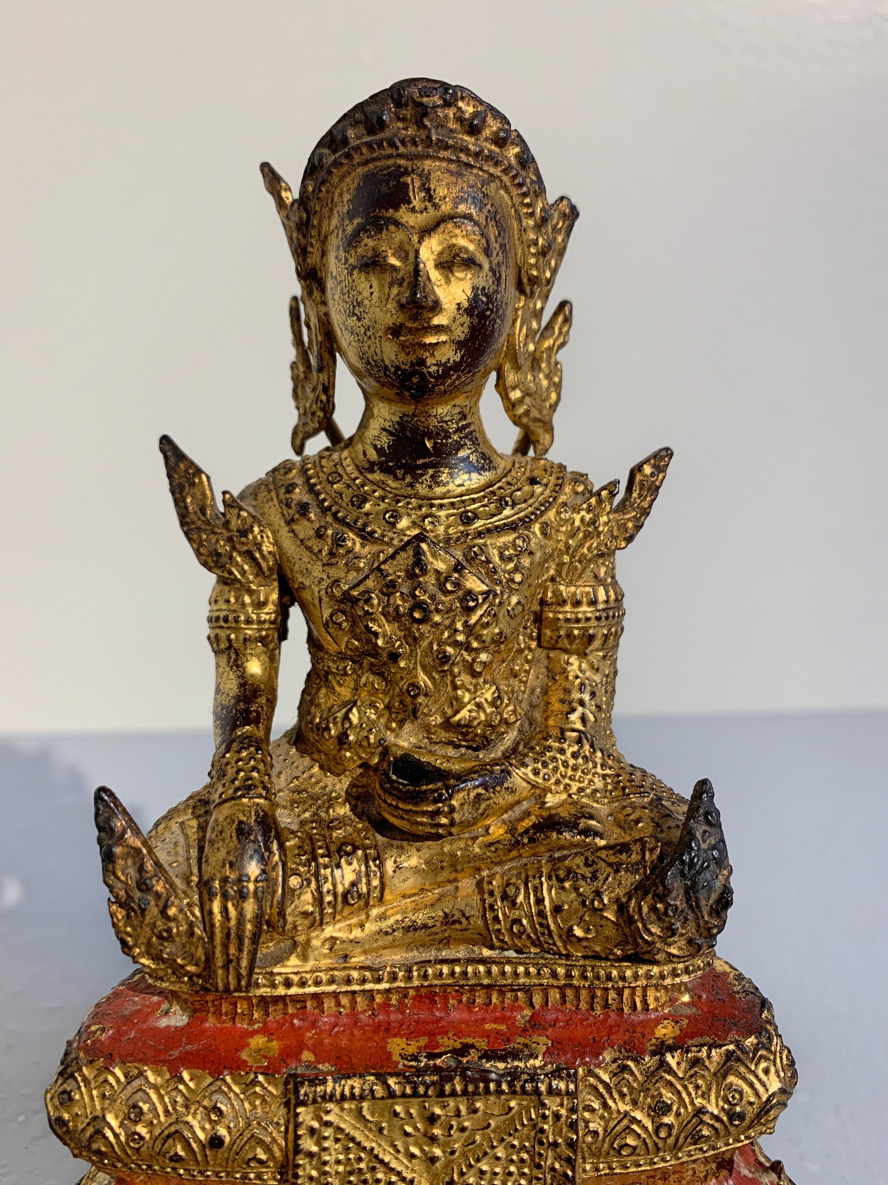 Small Thai Rattanakosin Gilt Bronze Buddha in Royal Attire, 19th Century 1