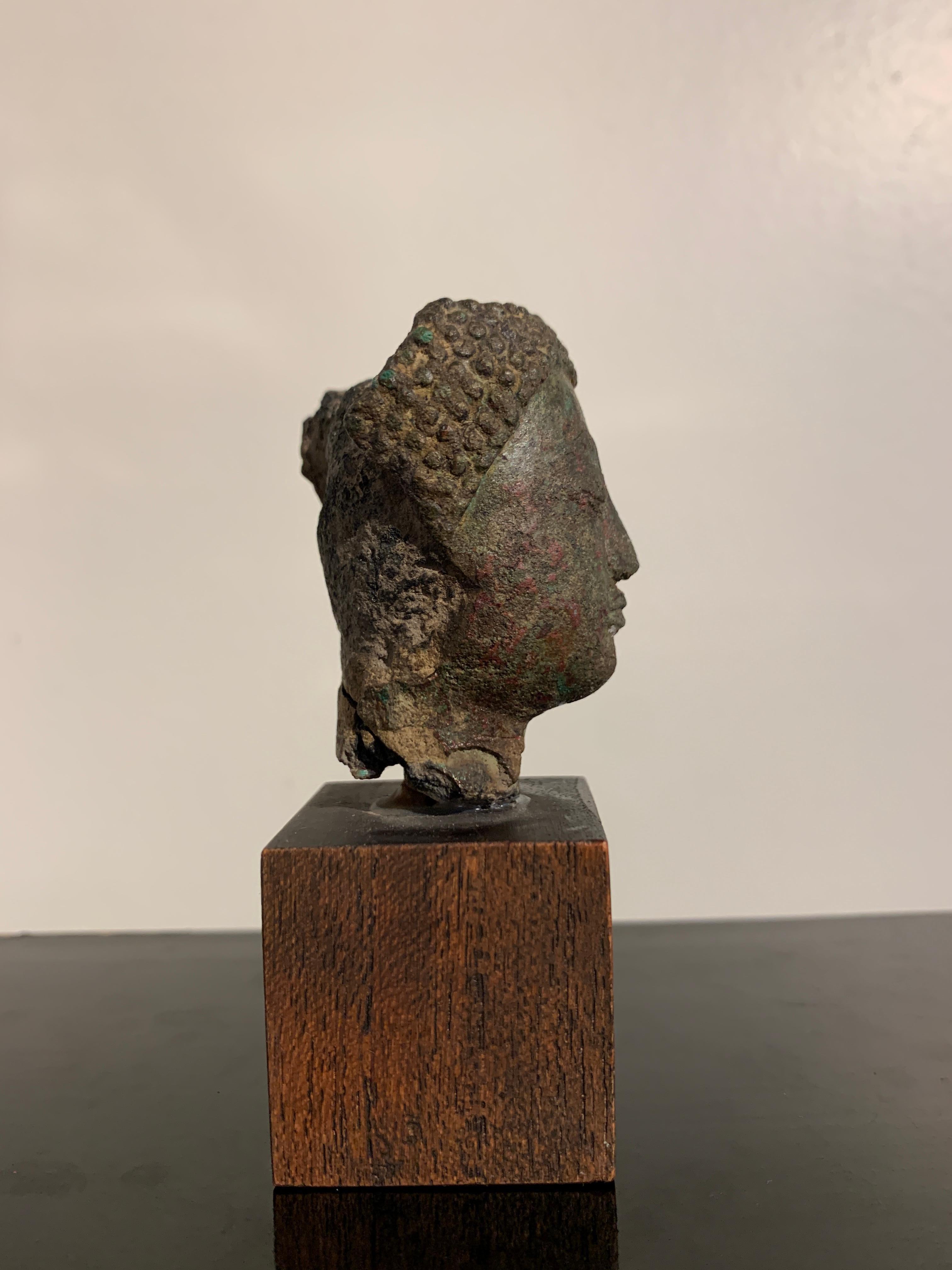Cast Small Thai Sukhothai Bronze Buddha Head, Kamphaeng Phet Style, 15th Century