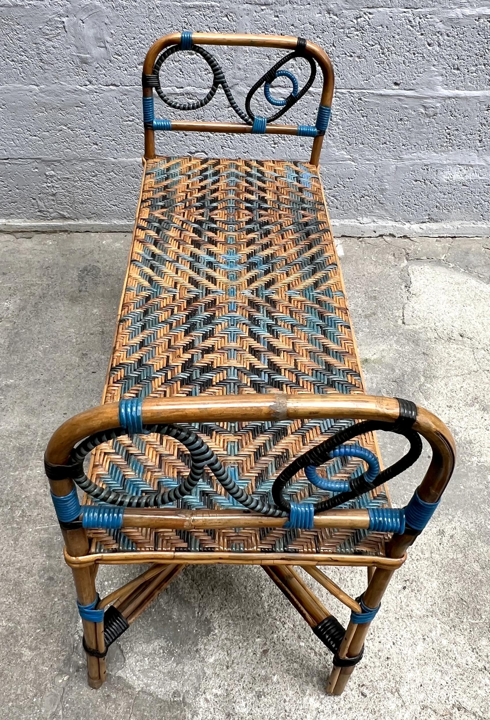 Woven Small three-color woven rattan lounge, France circa 1930.