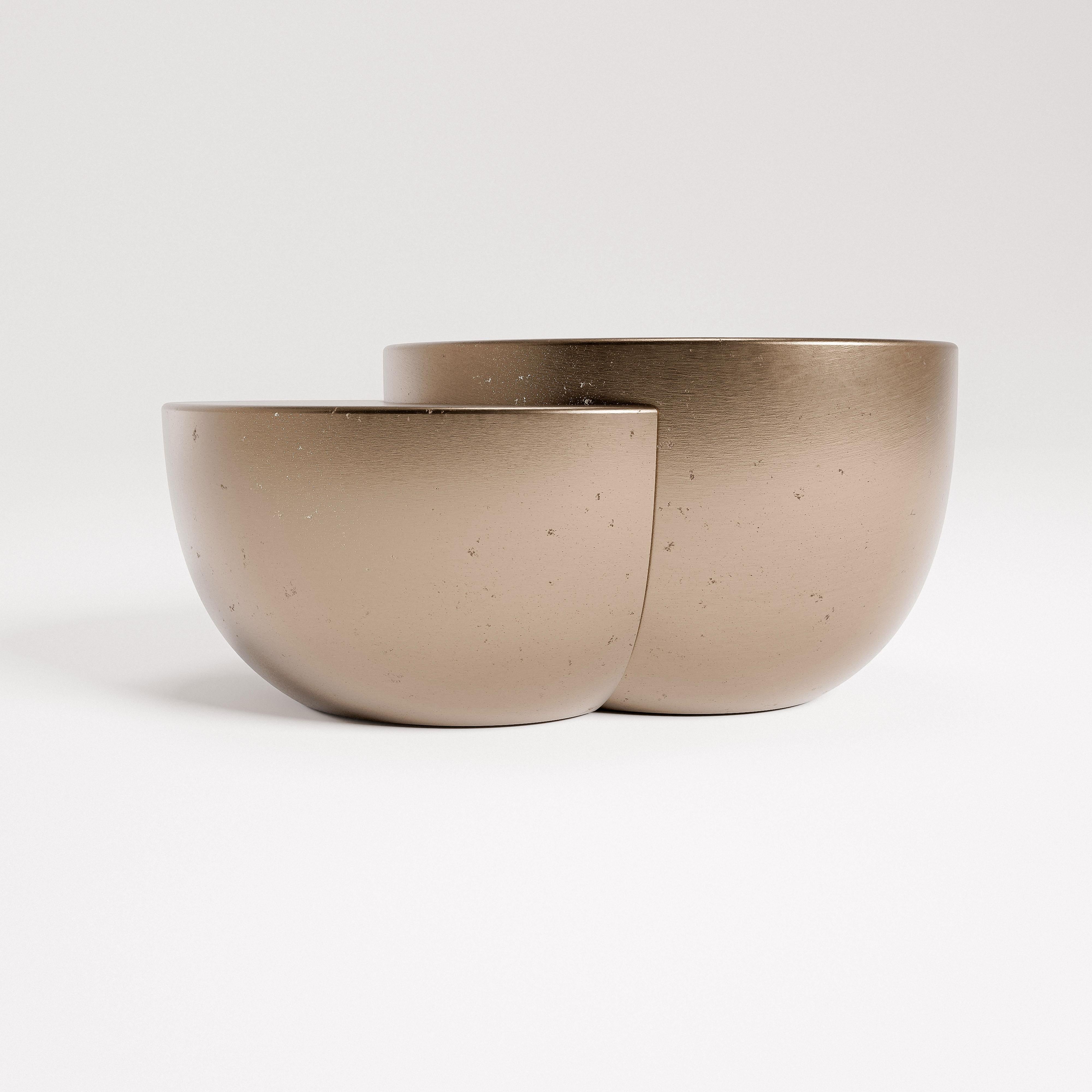 Small Tomoon Coffee Table by Verena Brausch
Dimensions: D 130 x W 290 x H 75 cm.
Materials: Bronze.

Verena Brausch brings new energy and singularity of purpose. Her primary motivation comes from her desire to create a better world for the next