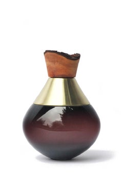 Small Topaz India Vessel II, Pia Wüstenberg