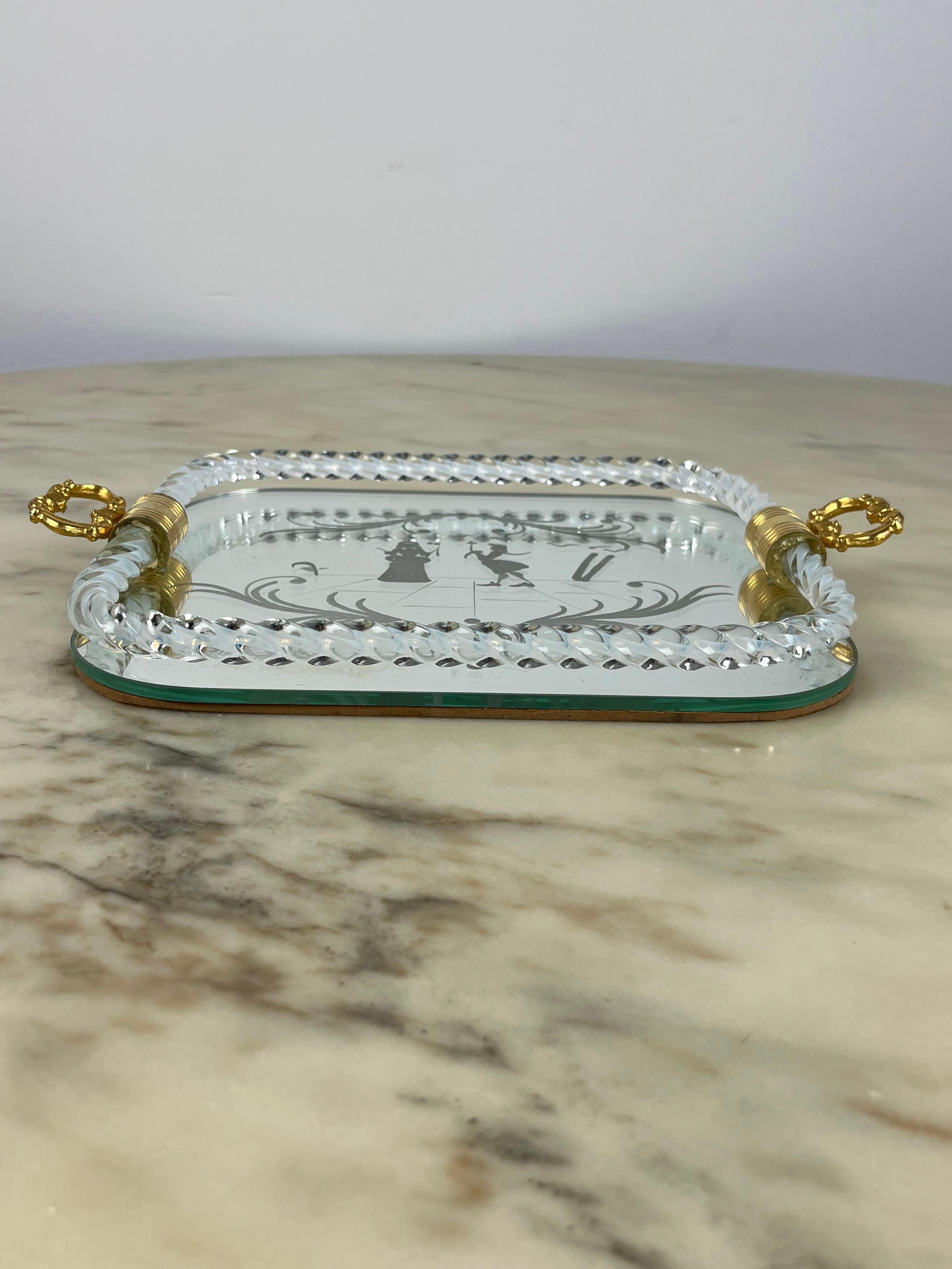 Small Tray in Murano Glass and Brass. Italy, 60s For Sale 2