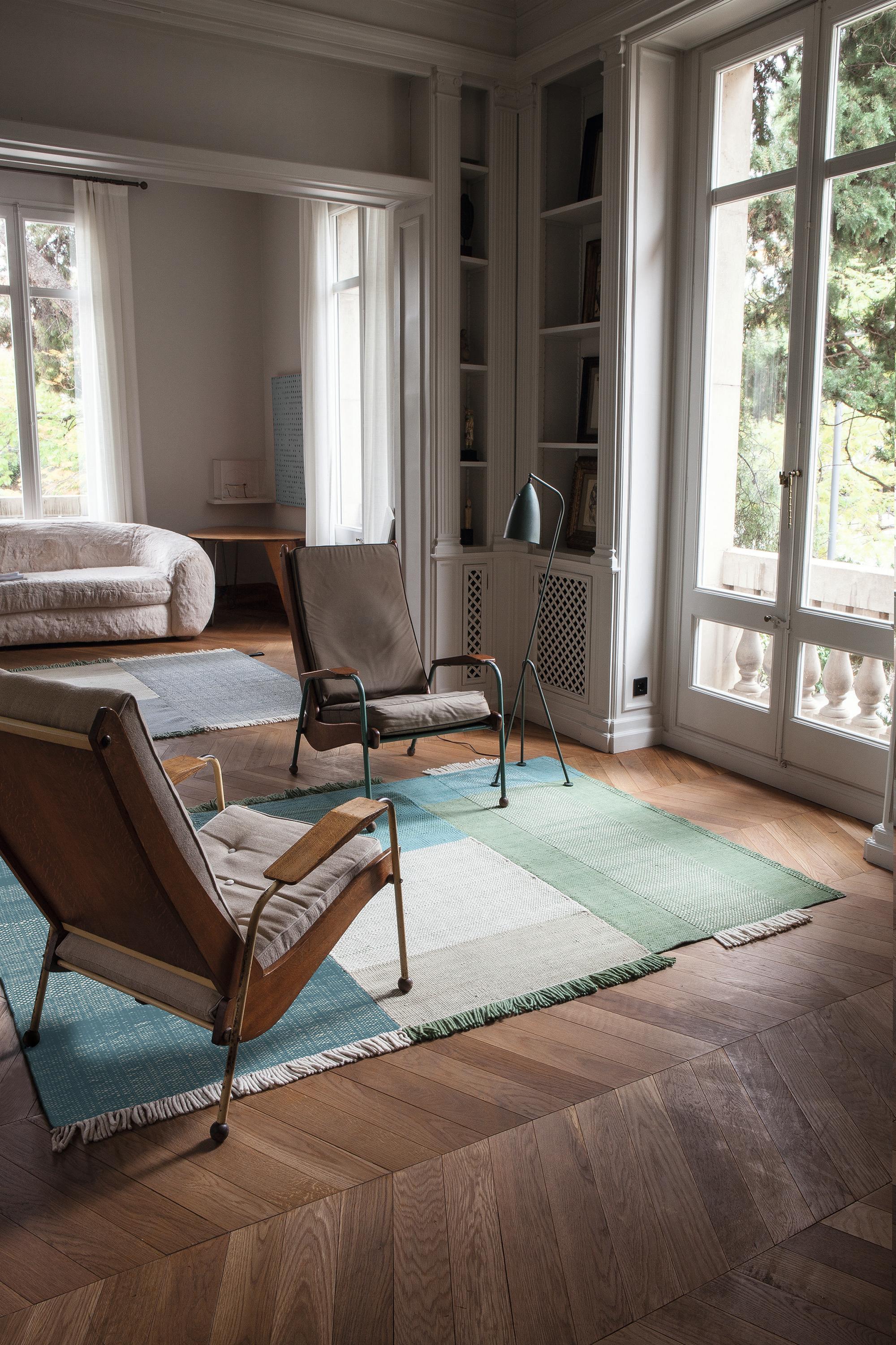 XXIe siècle et contemporain Petit tapis tressé tissé à la main de Nanimarquina en vente