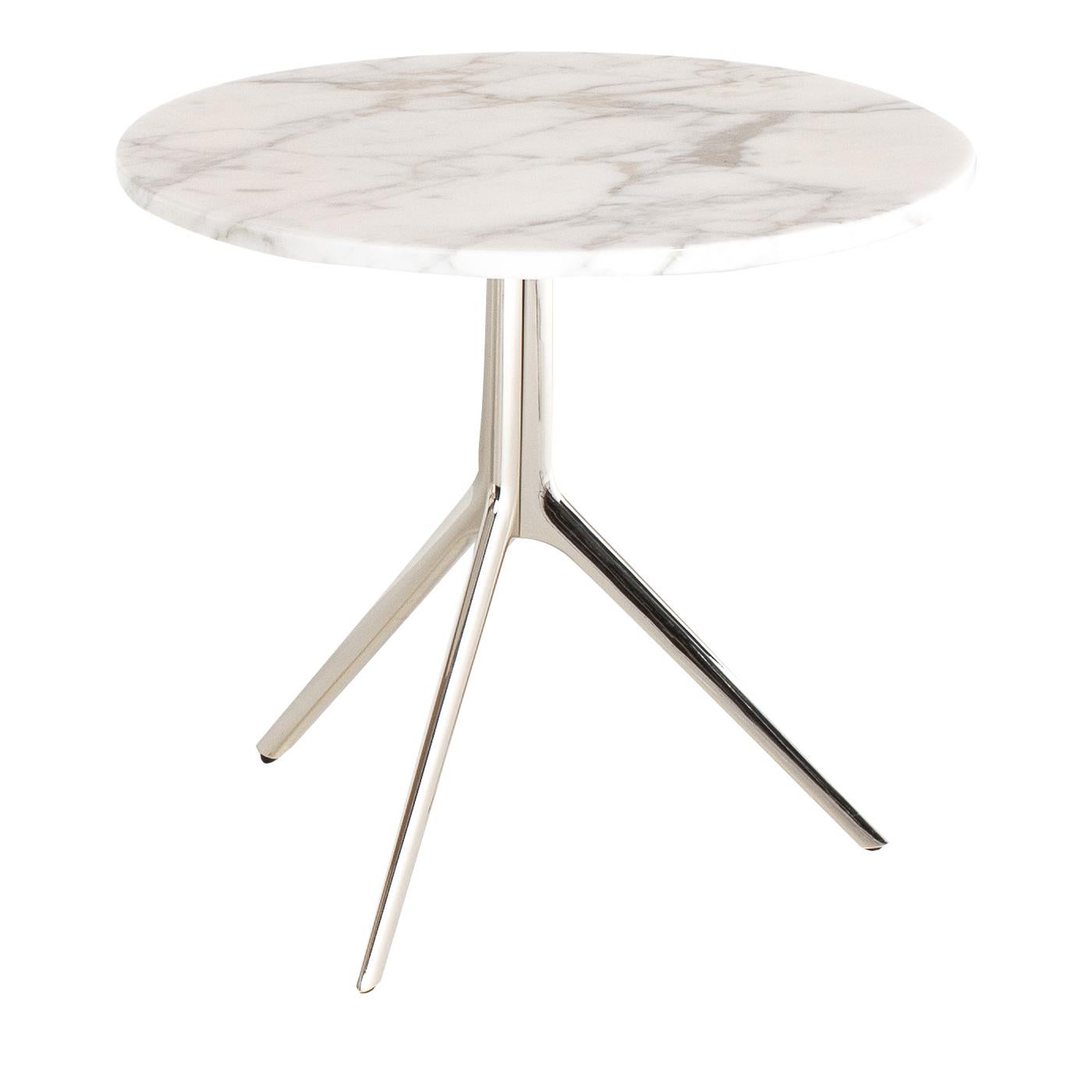 A sweet and quirky piece from the Triangle Collection for you to personalize and make your own. Sitting on a three-legged base, the table with a round top can be personalized in size, materials and finishes, allowing you to fully customize your