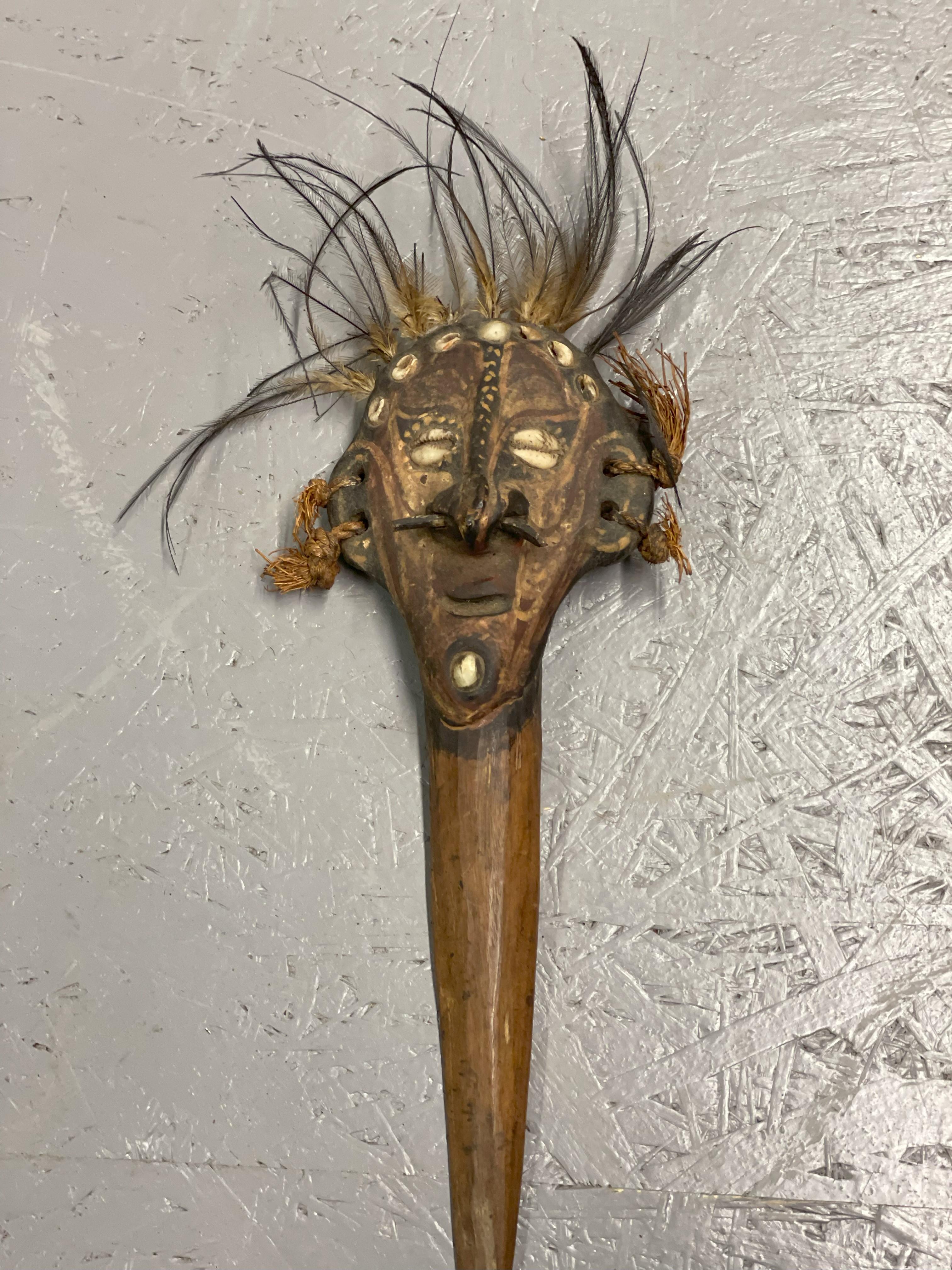 Small tribal mask For Sale 4