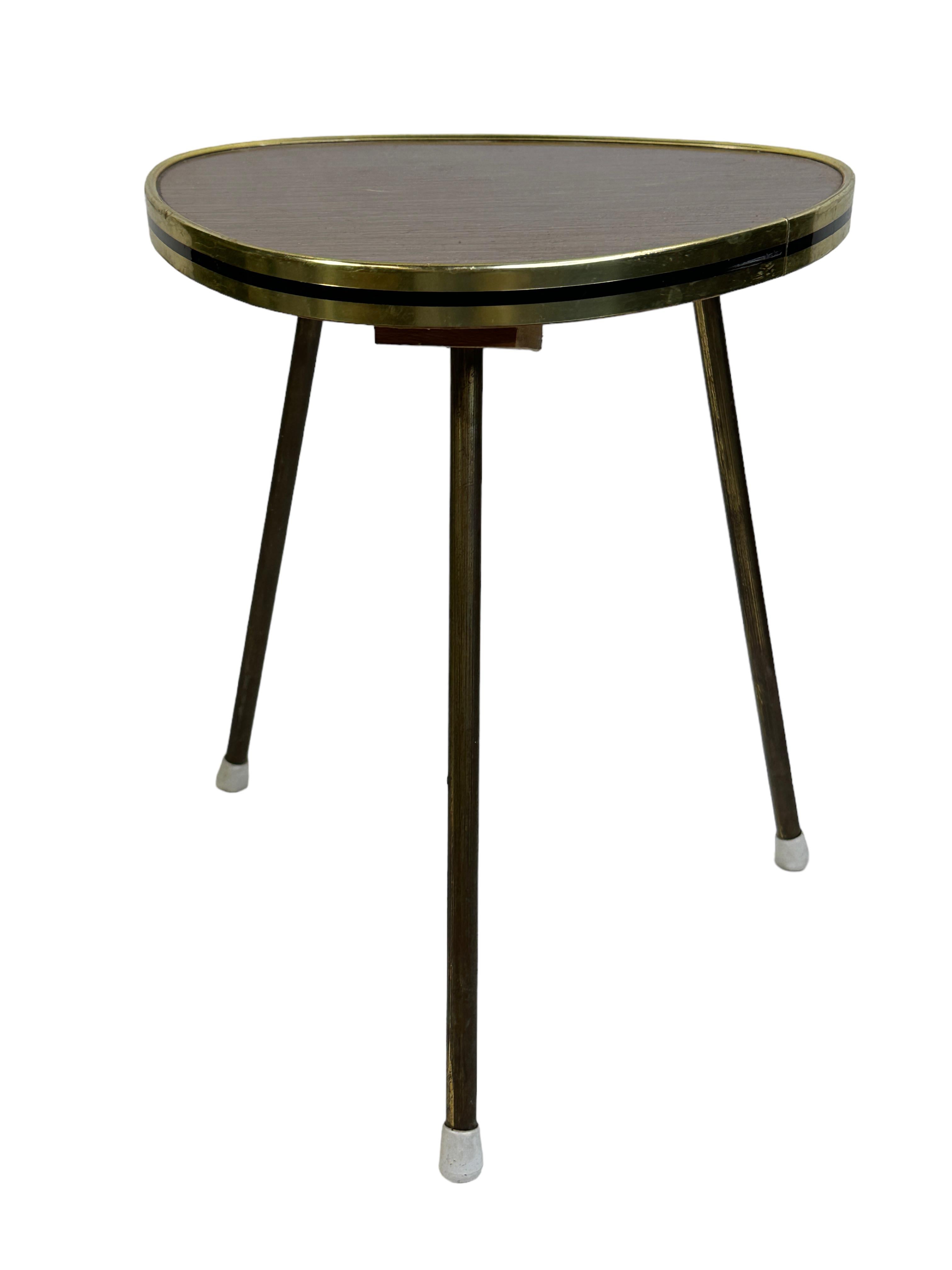 Mid-20th Century Small Tripod Flower Table or Vintage Plant Holder Stand, 1950s Mid Century For Sale