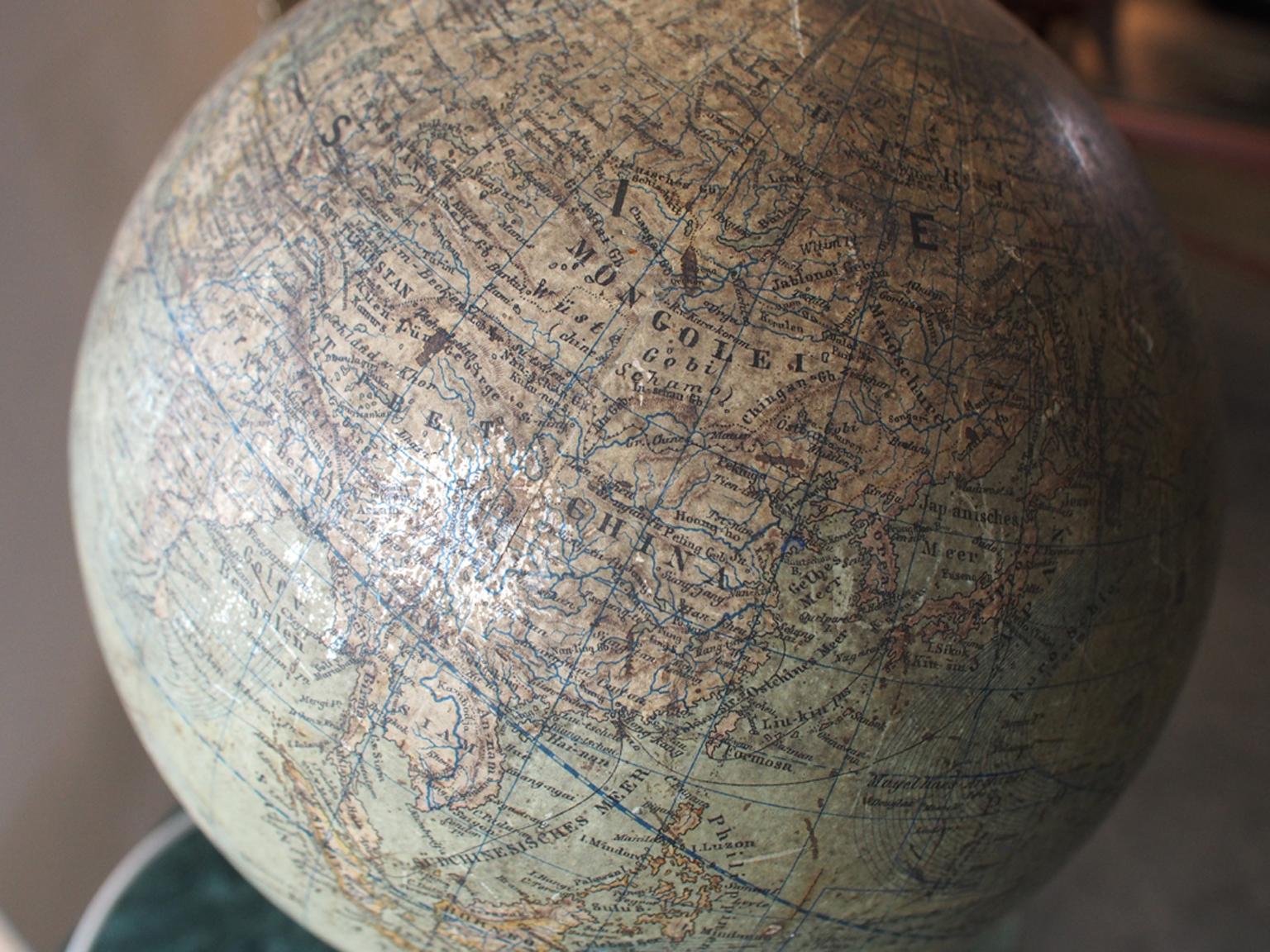 Small Turned Globe from the 19th Century 5