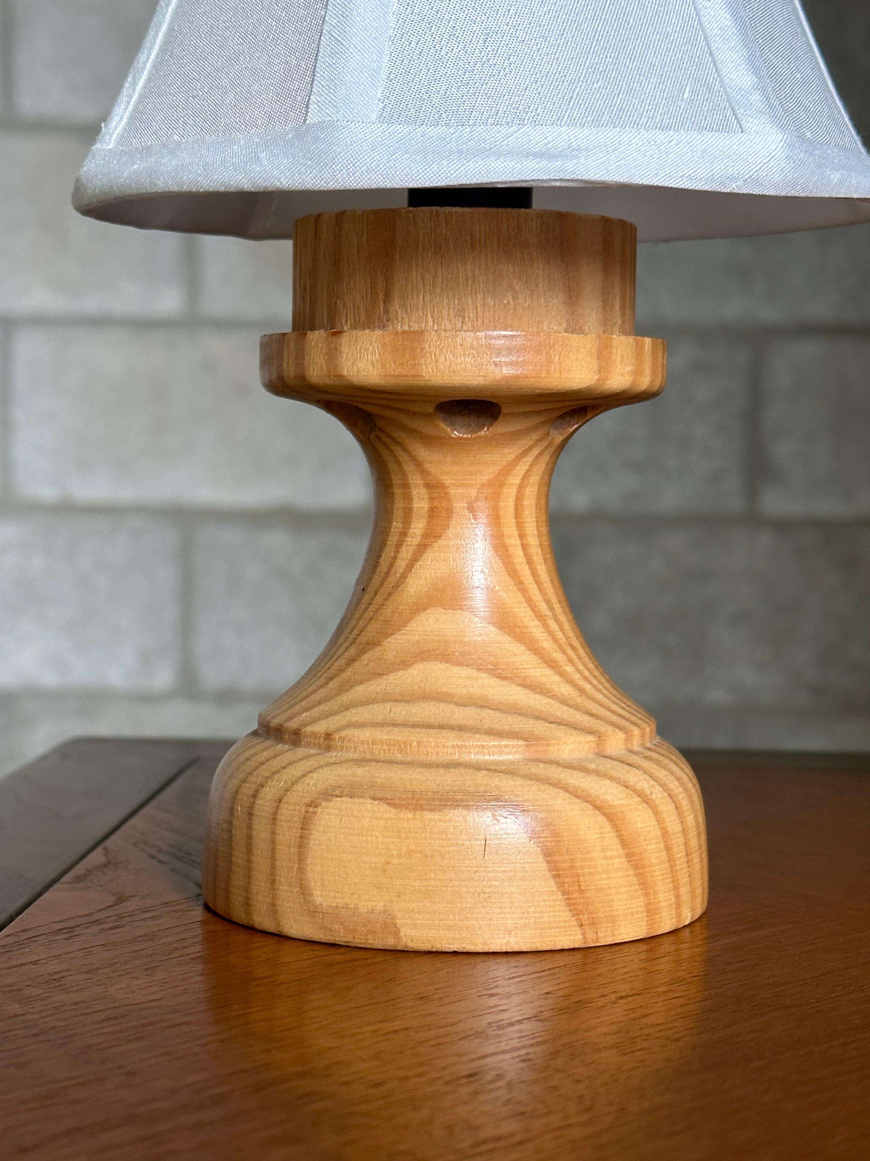 Small Turned Pine Lamps, Sweden, 1970s In Good Condition For Sale In St.Petersburg, FL