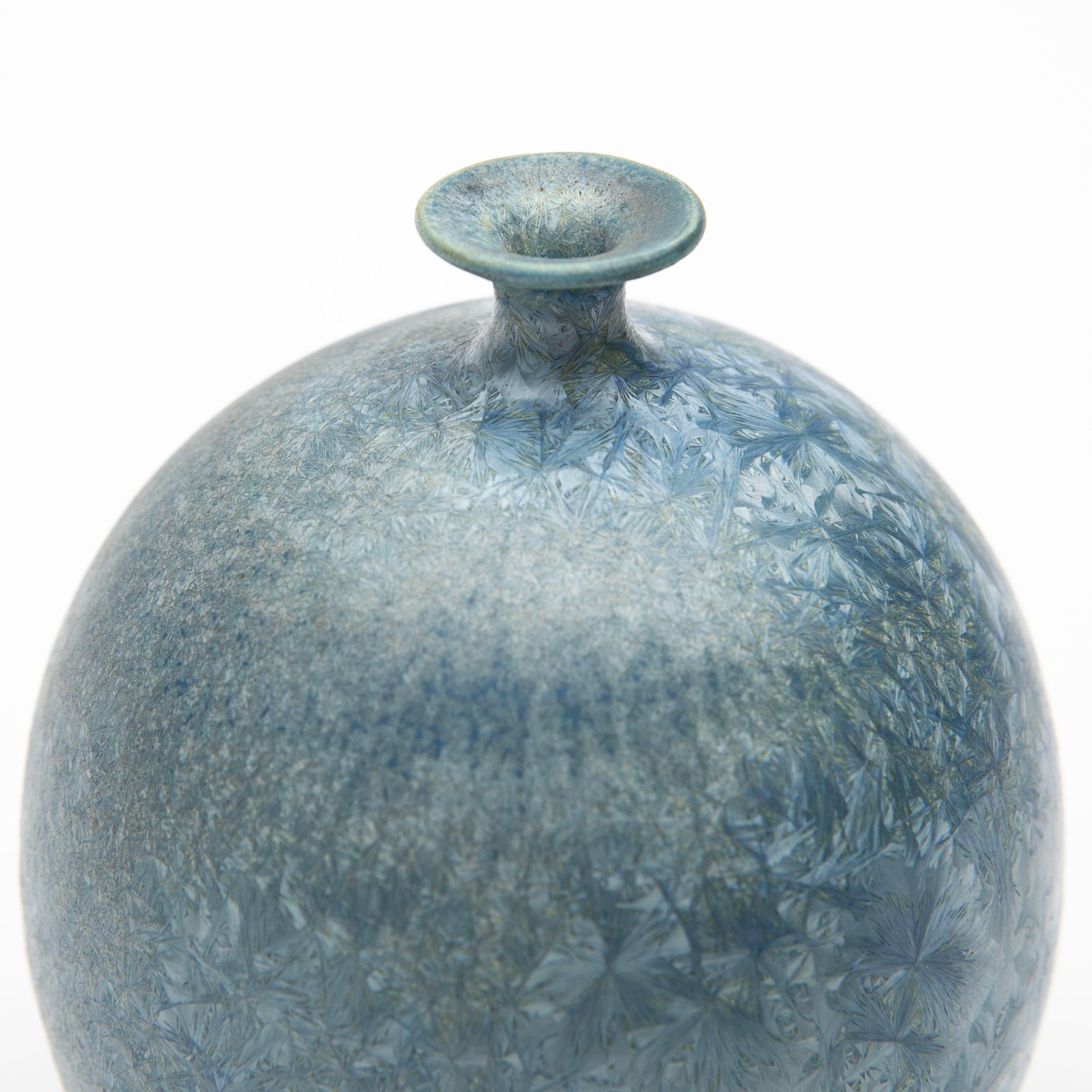 Francese Vaso piccolo in gres di Vallauris AM con smalto metallico-cristallino di Serafino Ferraro in vendita