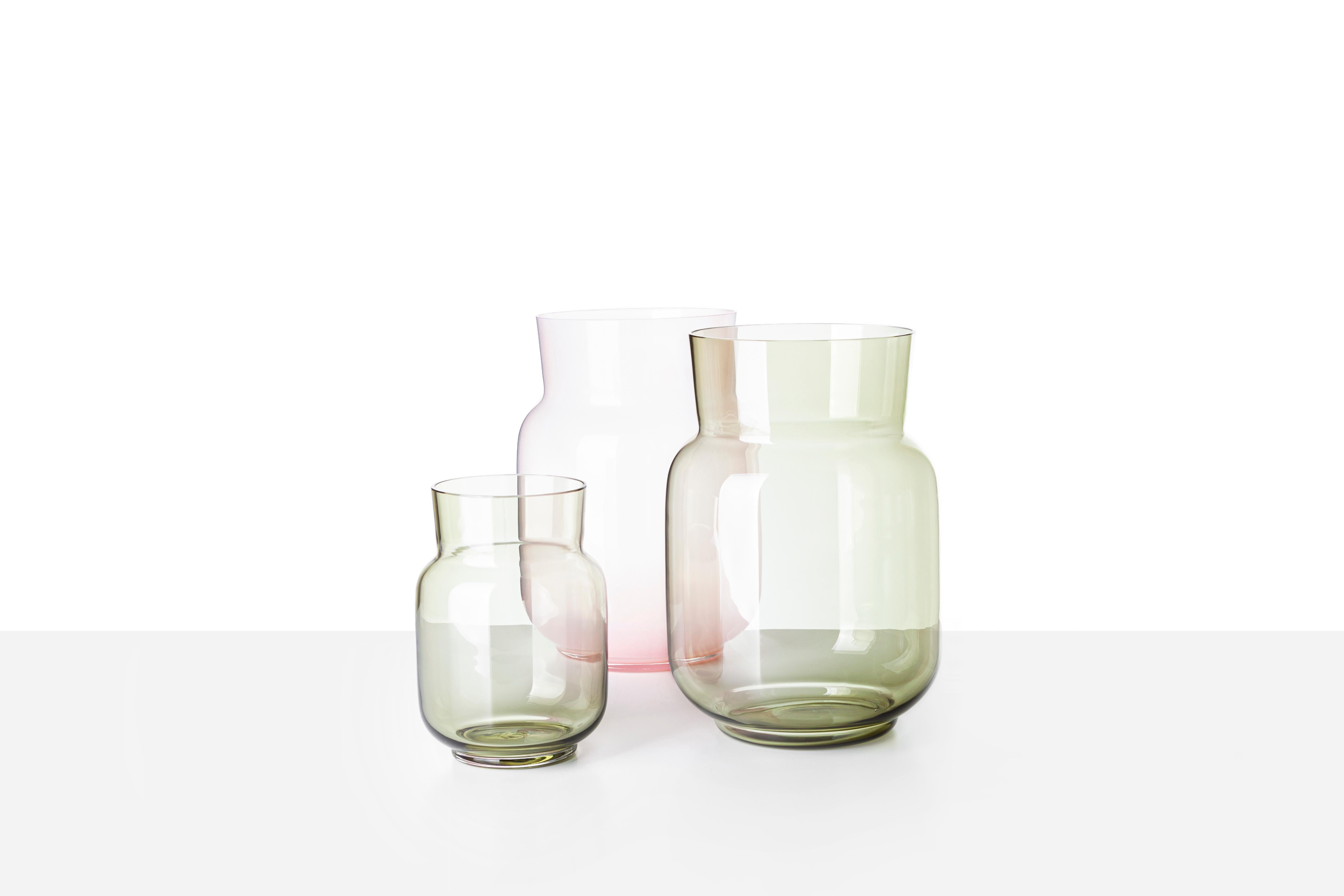 Vaso piccolo 20 di Dechem Studio A In condizioni Nuovo in vendita a Geneve, CH