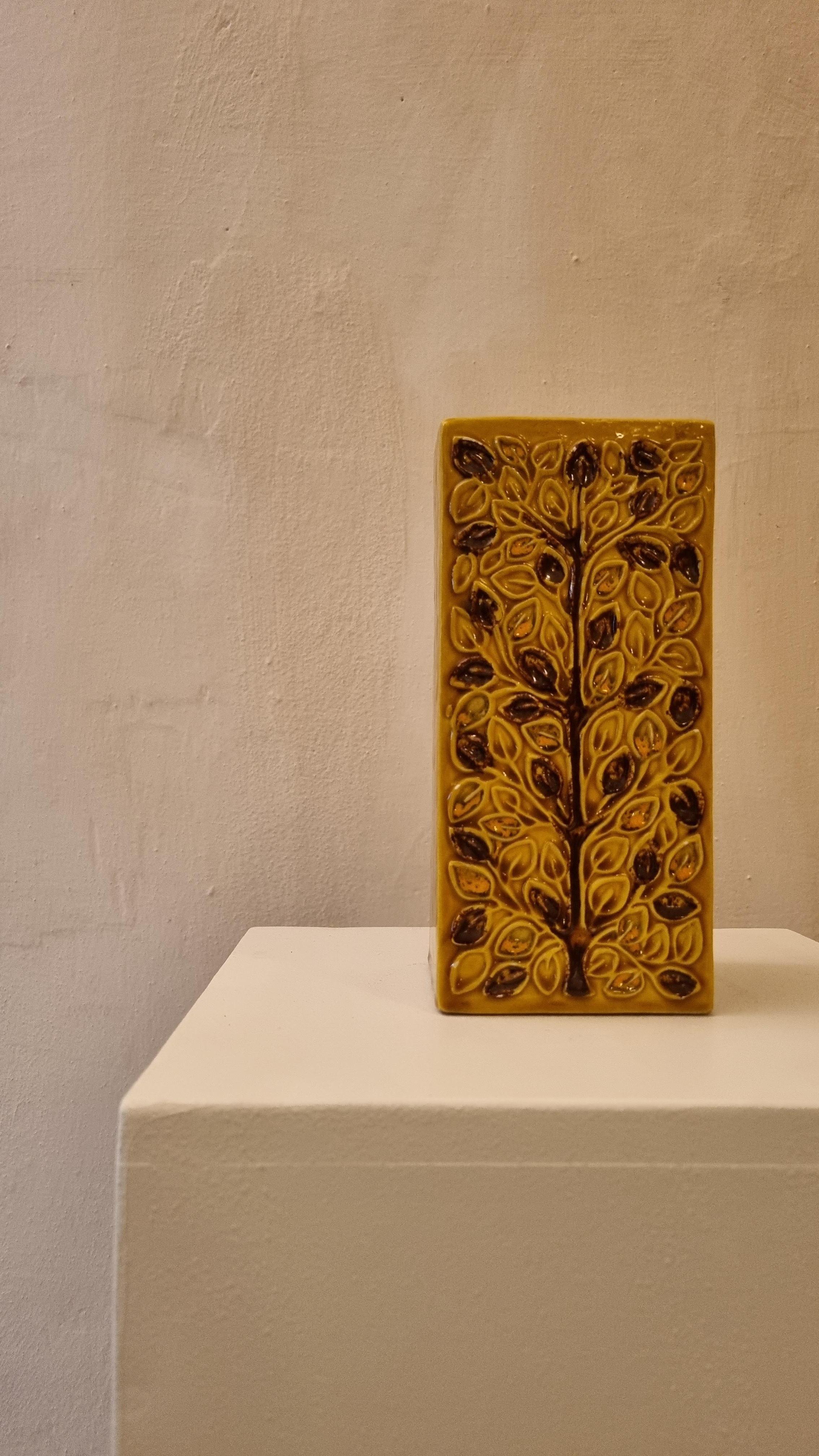Kleine Vase  von Aldo Londi für  Bitossi Montelupo-Keramik, 70er Jahre. (Moderne der Mitte des Jahrhunderts) im Angebot