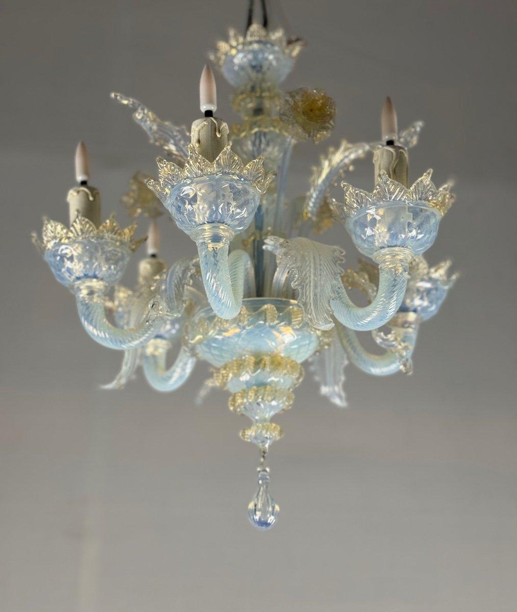 Small Venetian Chandelier In Opalescent Blue And Gold Murano Glass For Sale 2