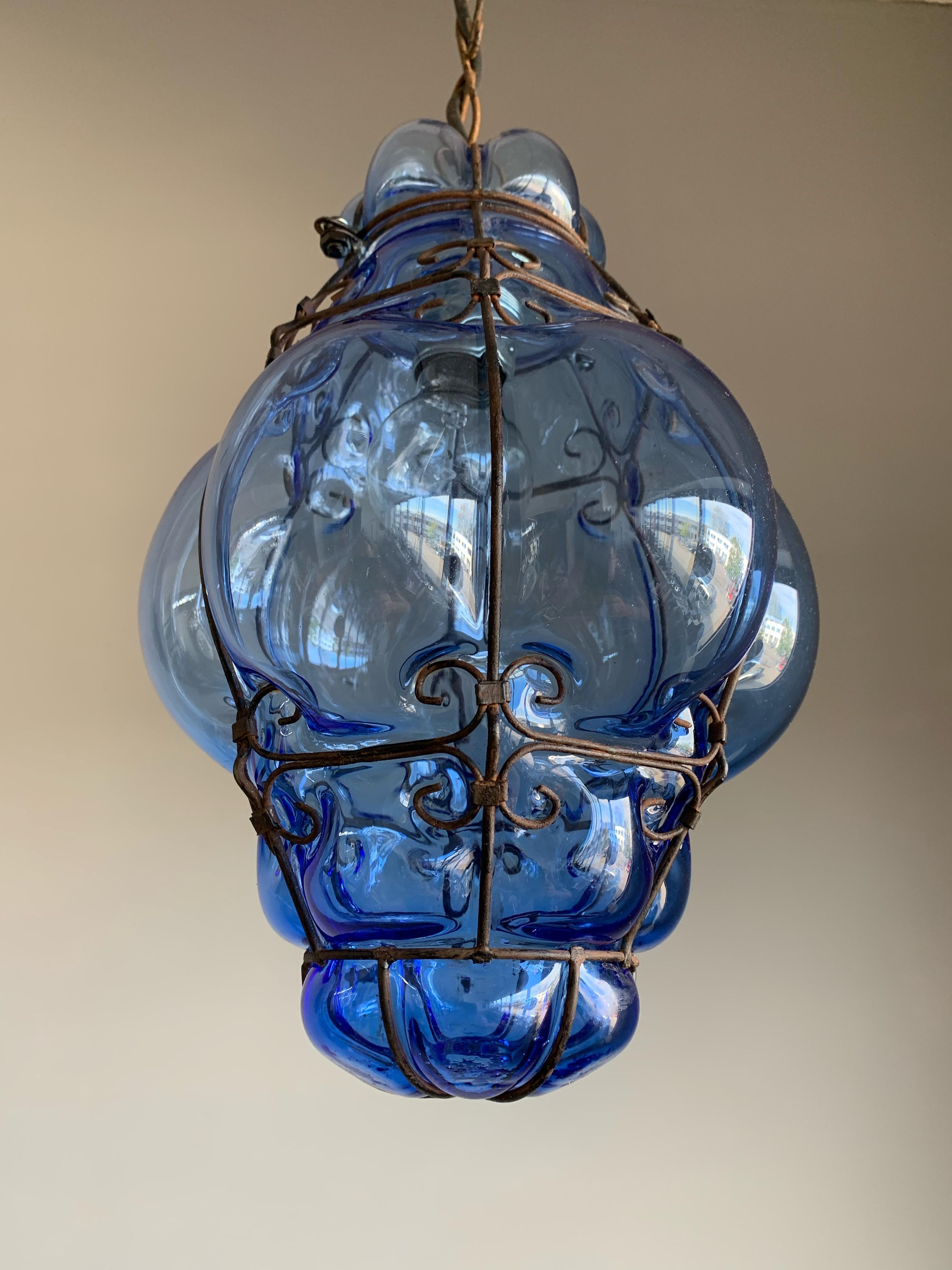 Small Venetian Murano Pendant Light with Mouth Blown Blue Colored Glass in Frame 7