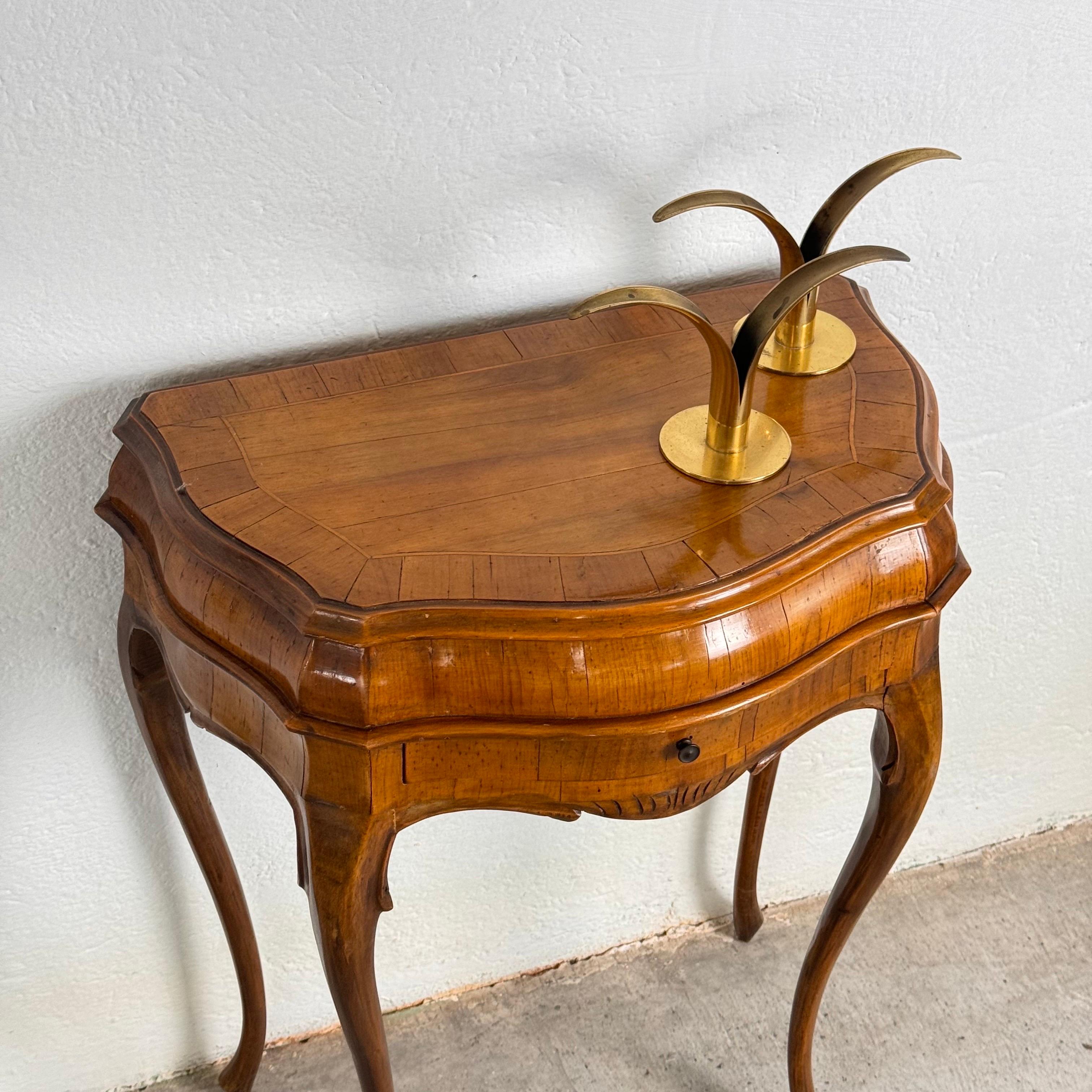 Italian Small Venetian Style Louis XV Walnut Sideboard with Drawer, Venice, 1950s For Sale