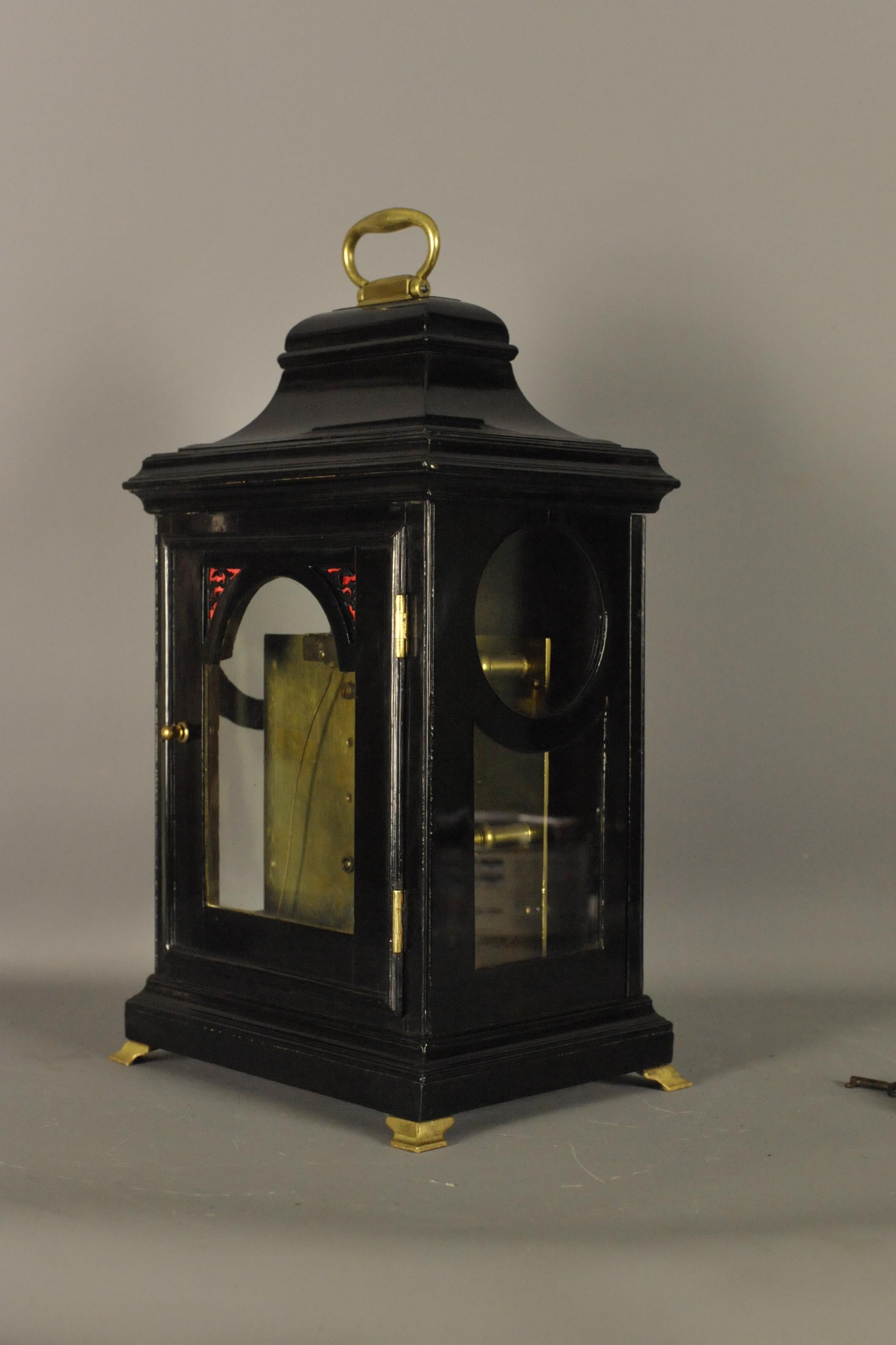 Small Verge Bracket Mantle Clock, Stephen Rimbault, London In Good Condition For Sale In Chesterfield, GB