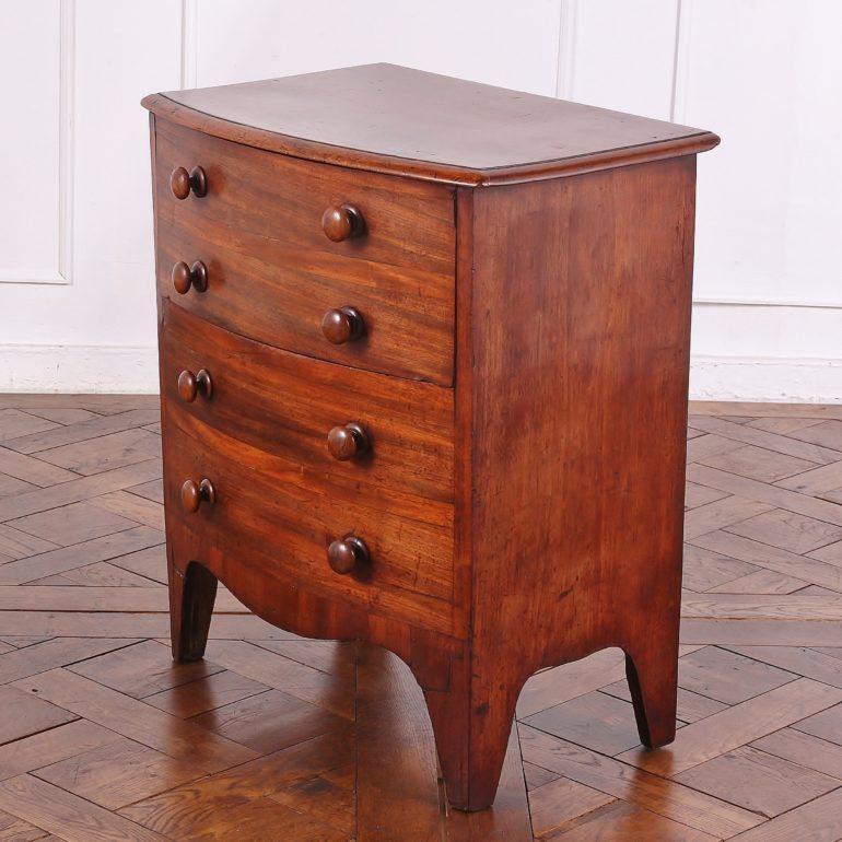 English Small Victorian ‘Commode’ or Pot Cupboard