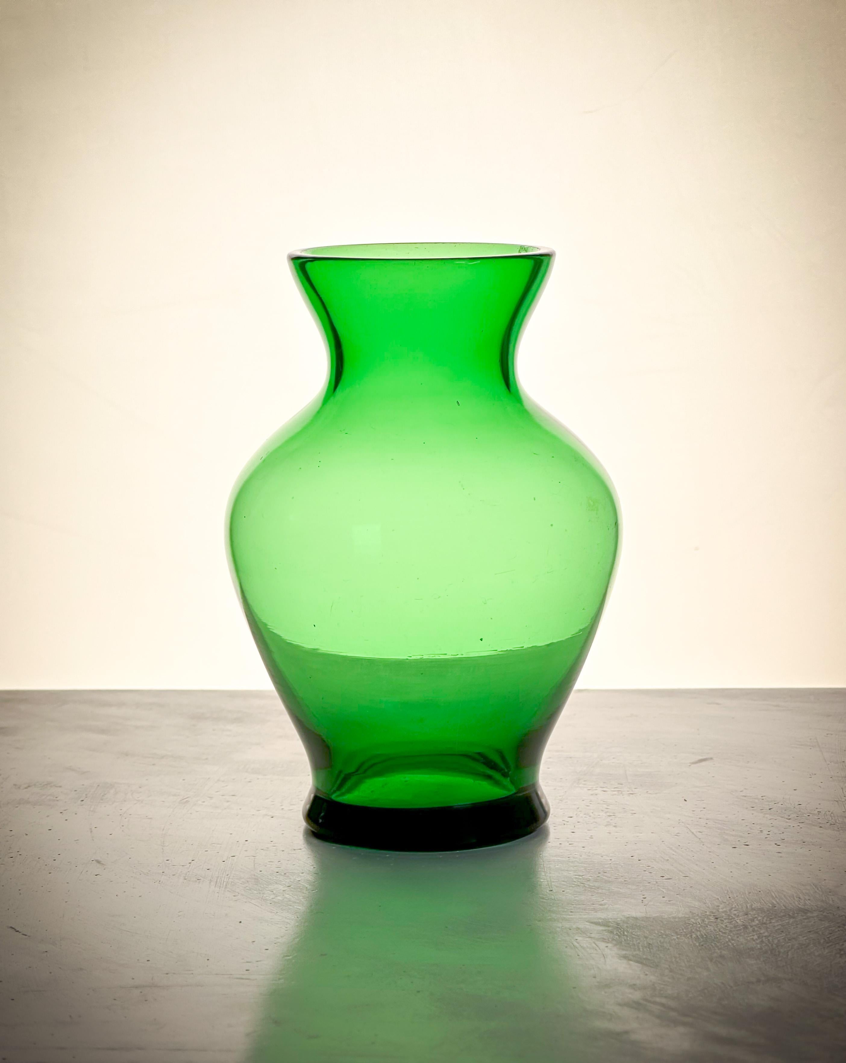 20th Century Small Victorian Green Glass Bud Vase Circa 1900 England