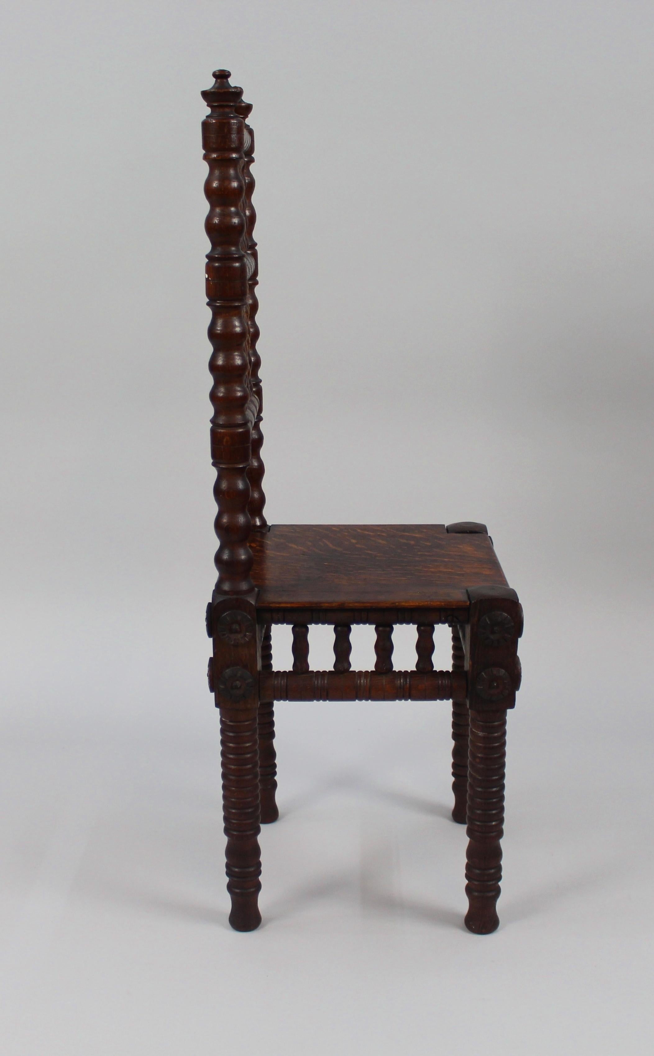 Small Victorian Oak English Childs Bobbin Chair In Good Condition For Sale In Worcester, Worcestershire