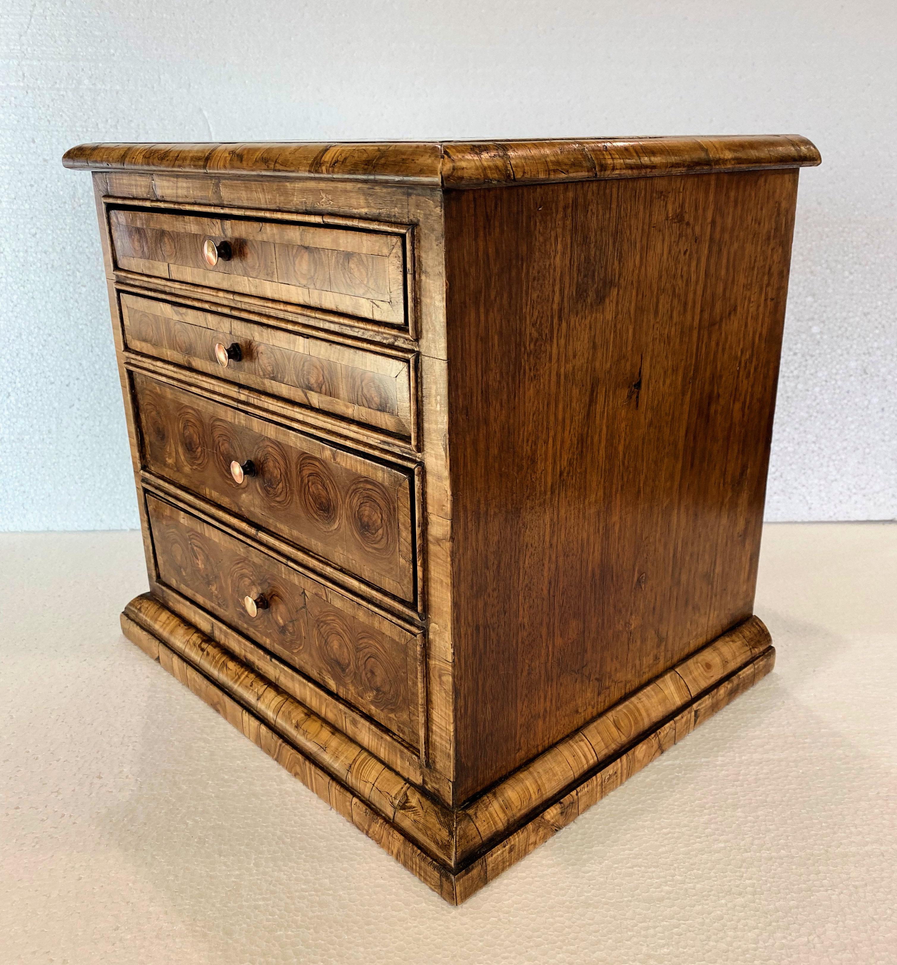Small Victorian Oyster Re-Veneered Collector's Chest  For Sale 6
