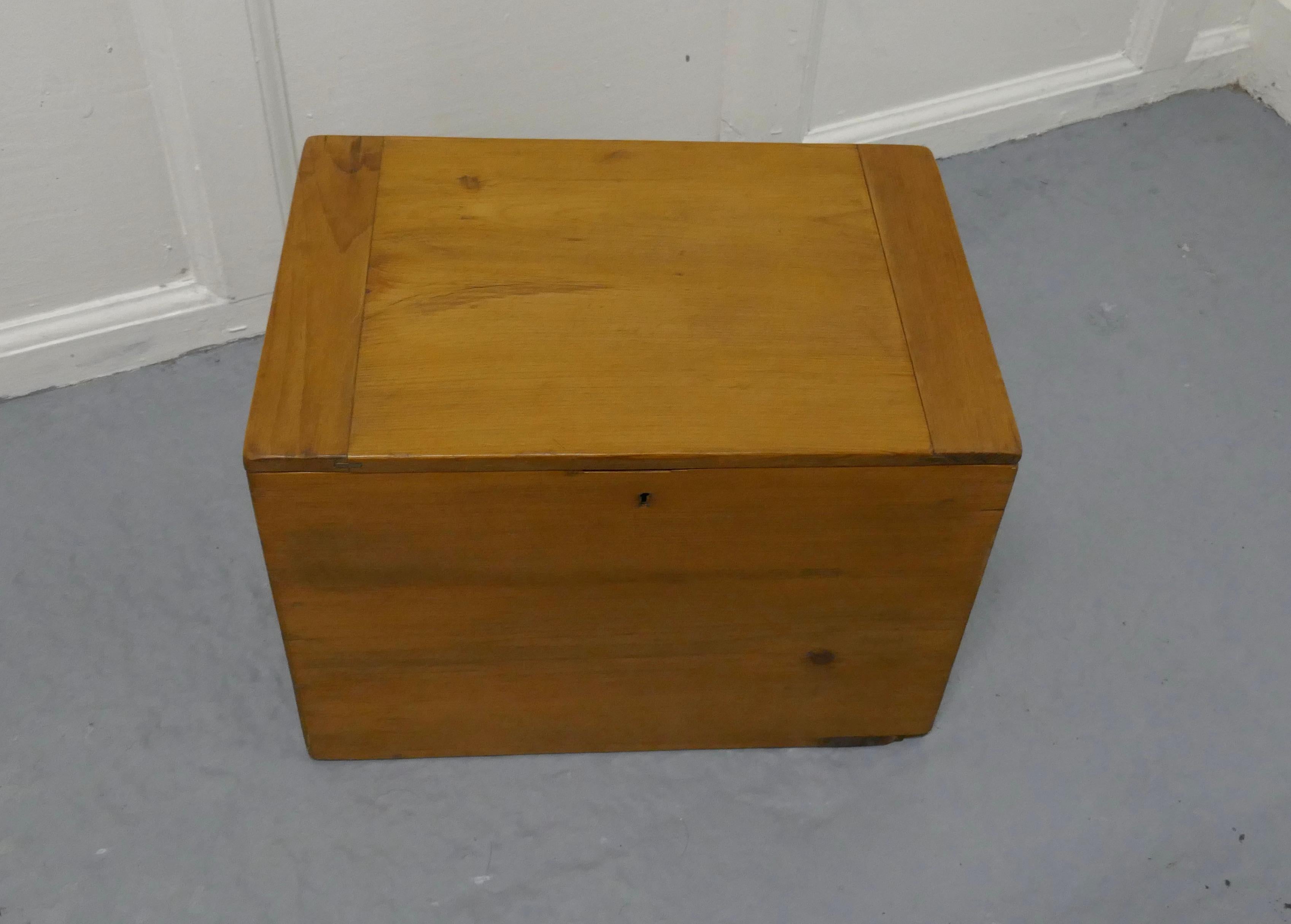Small Victorian pine stationary box or treasure chest

This good quality box has a cleated top, it has been stripped and waxed
A good quality small chest is of very solid construction and in very good condition
The box measures: 15