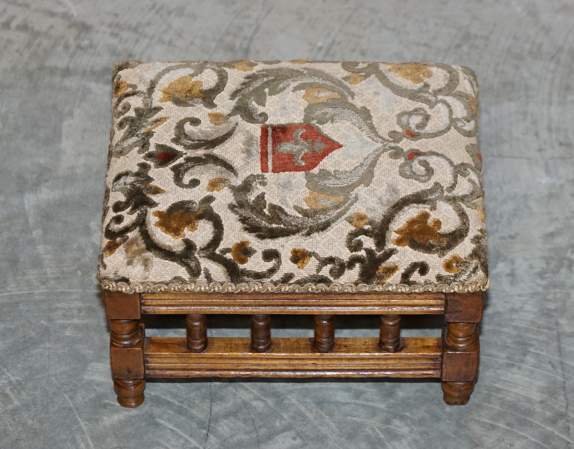 We are delighted to offer for sale this lovely small Maple & Co style Victorian Walnut with ornately Embroidered top, footstool

A good looking well made and decorative piece, the top has an almost armorial look and feel to it. These types of