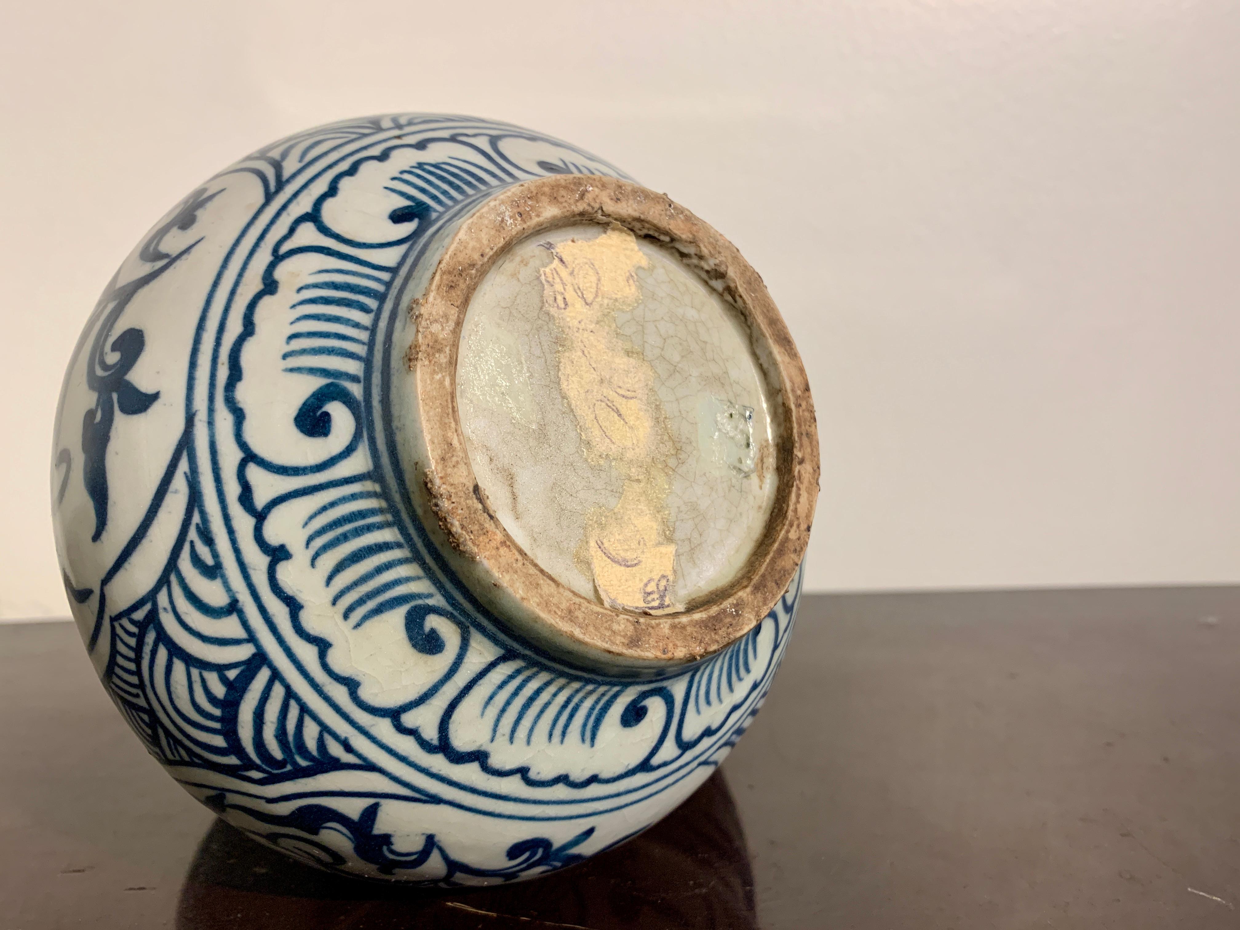 antique vietnamese pottery