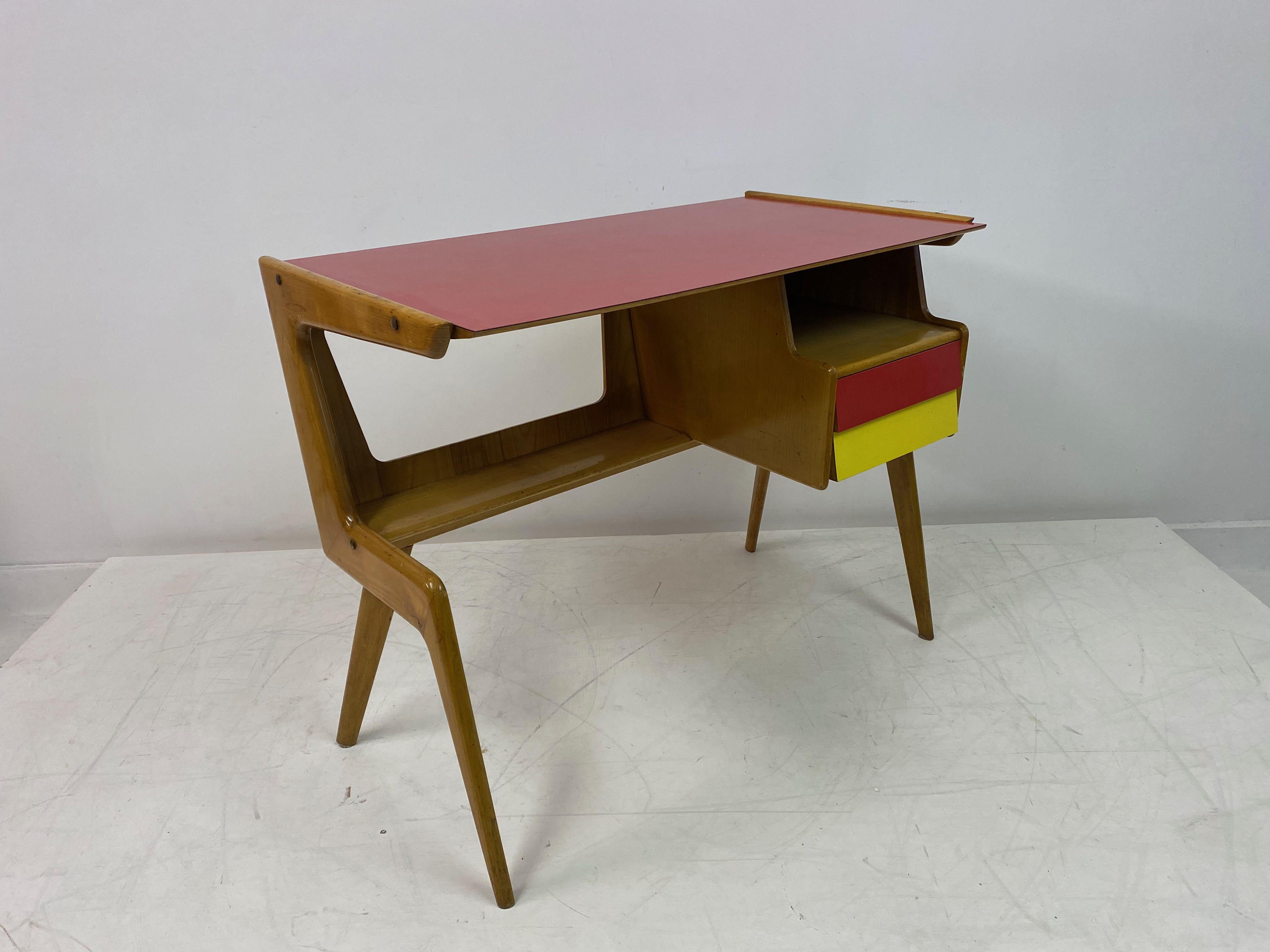 20th Century Small Vintage 1950s Italian Desk For Sale