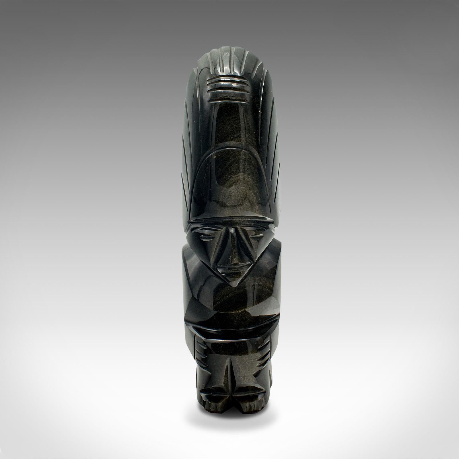 This is a small vintage Aztec idol figure. A South American, obsidian Mayan sculpture, dating to the Mid-20th Century, circa 1950.

Distinctive chief figure with striking stone quality.
Displays a desirable aged patina and in good