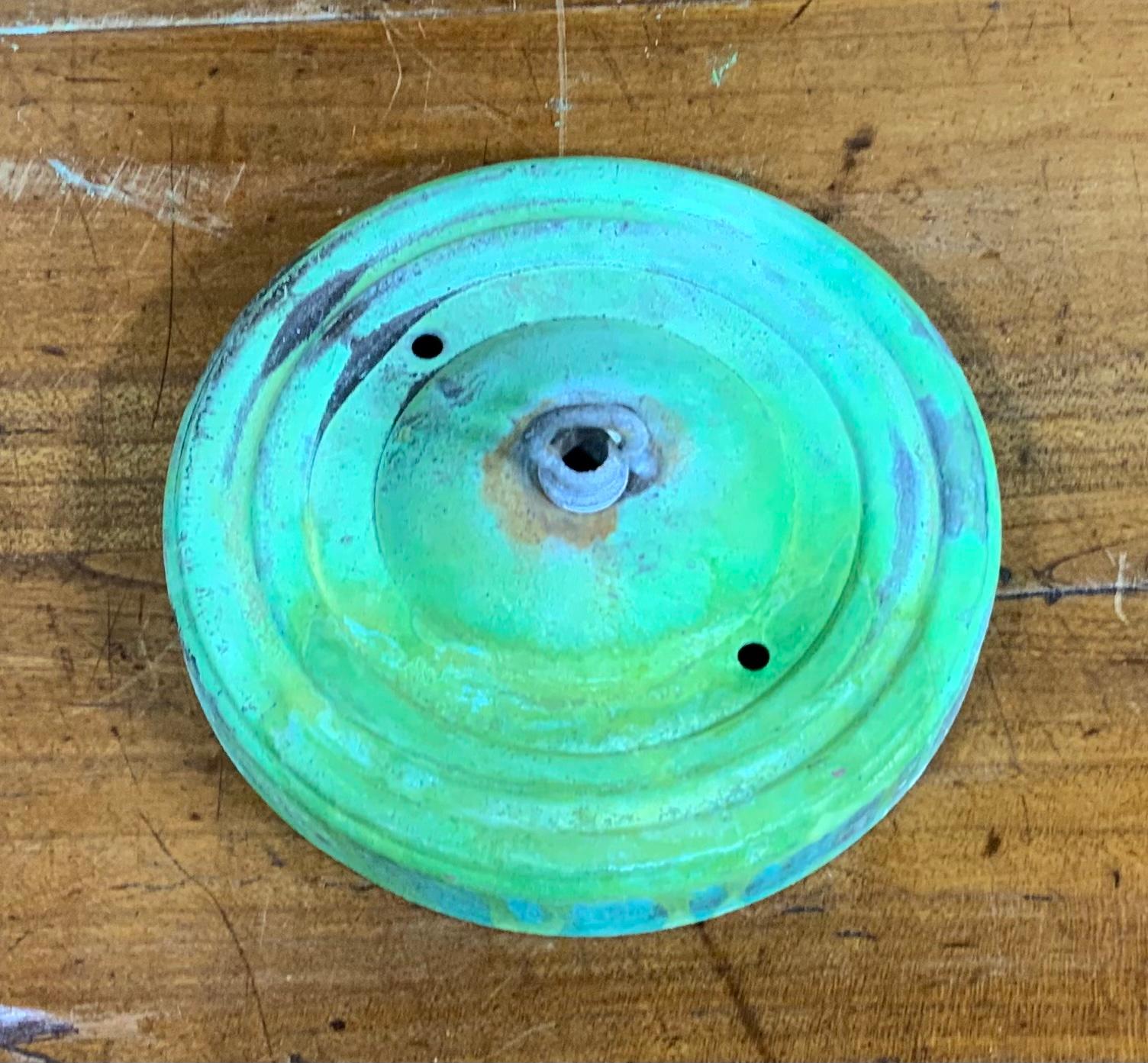 Farol colgante pequeño de latón vintage en Bueno estado para la venta en Delray Beach, FL